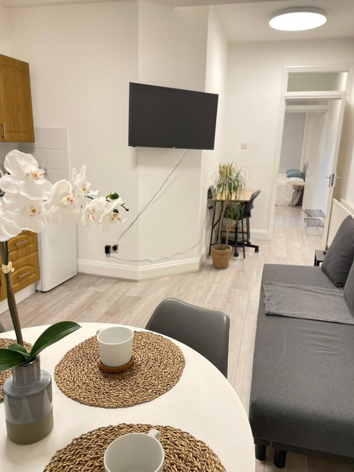 King's Cross Apartment