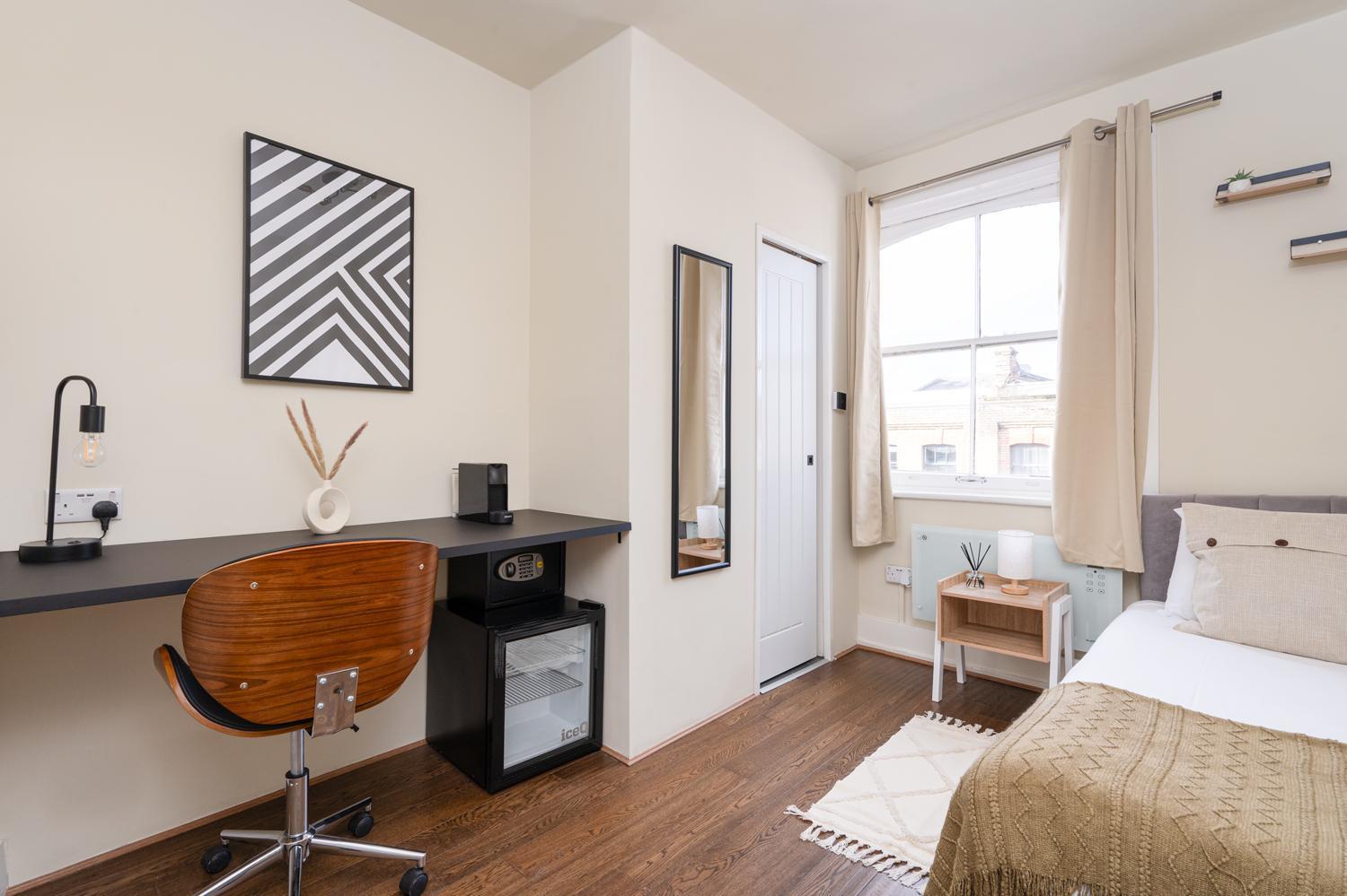 D8 House London
