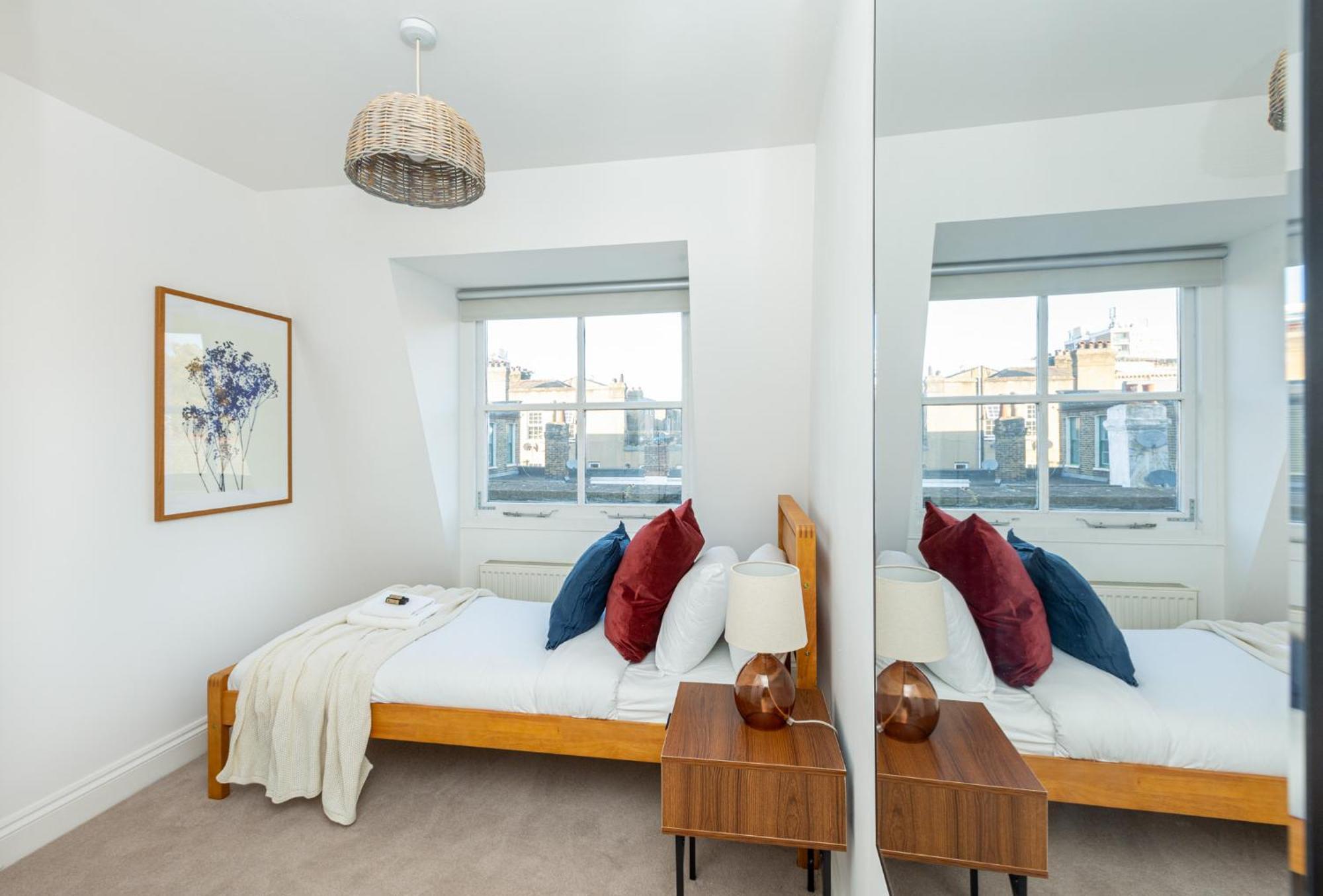 Spacious 4br 3-storey Townhouse In Lively Deptford Hébergement de vacances Londres