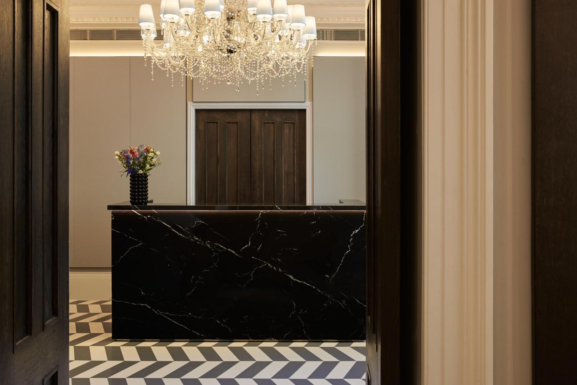 Eccleston Square Hotell 4*