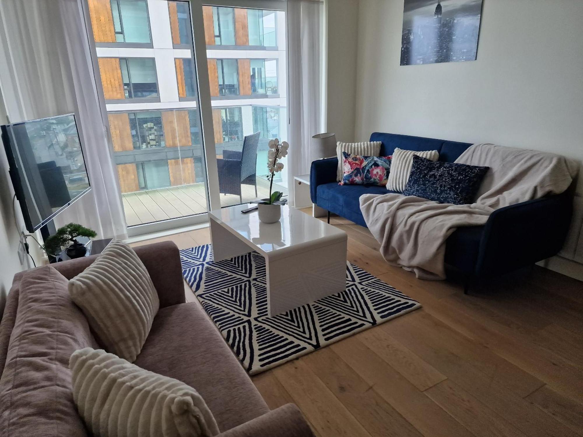 Lt Riverview East Greenwich * Londra