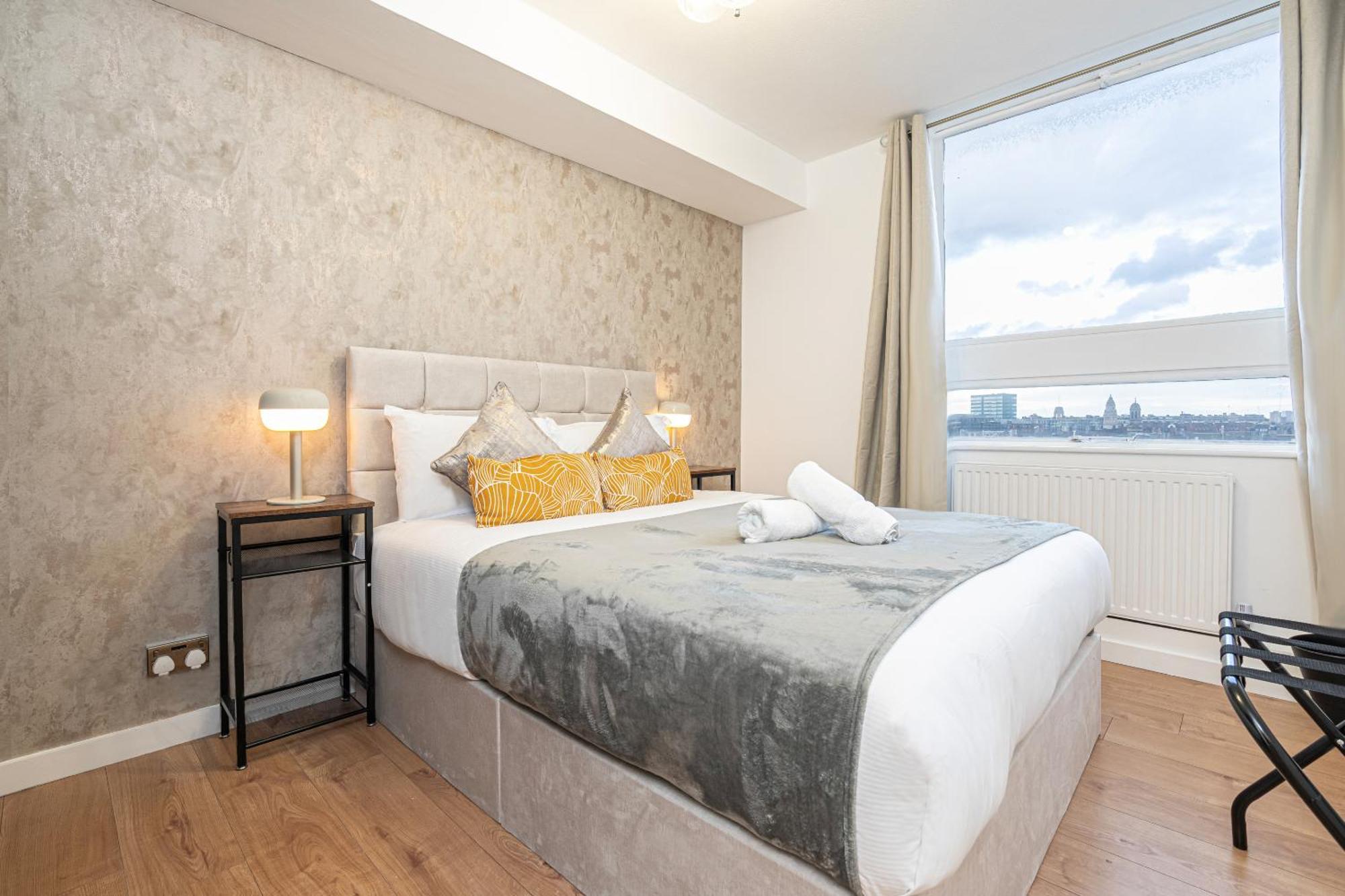 Lovely Near Hyde Park & Oxford St * Londen