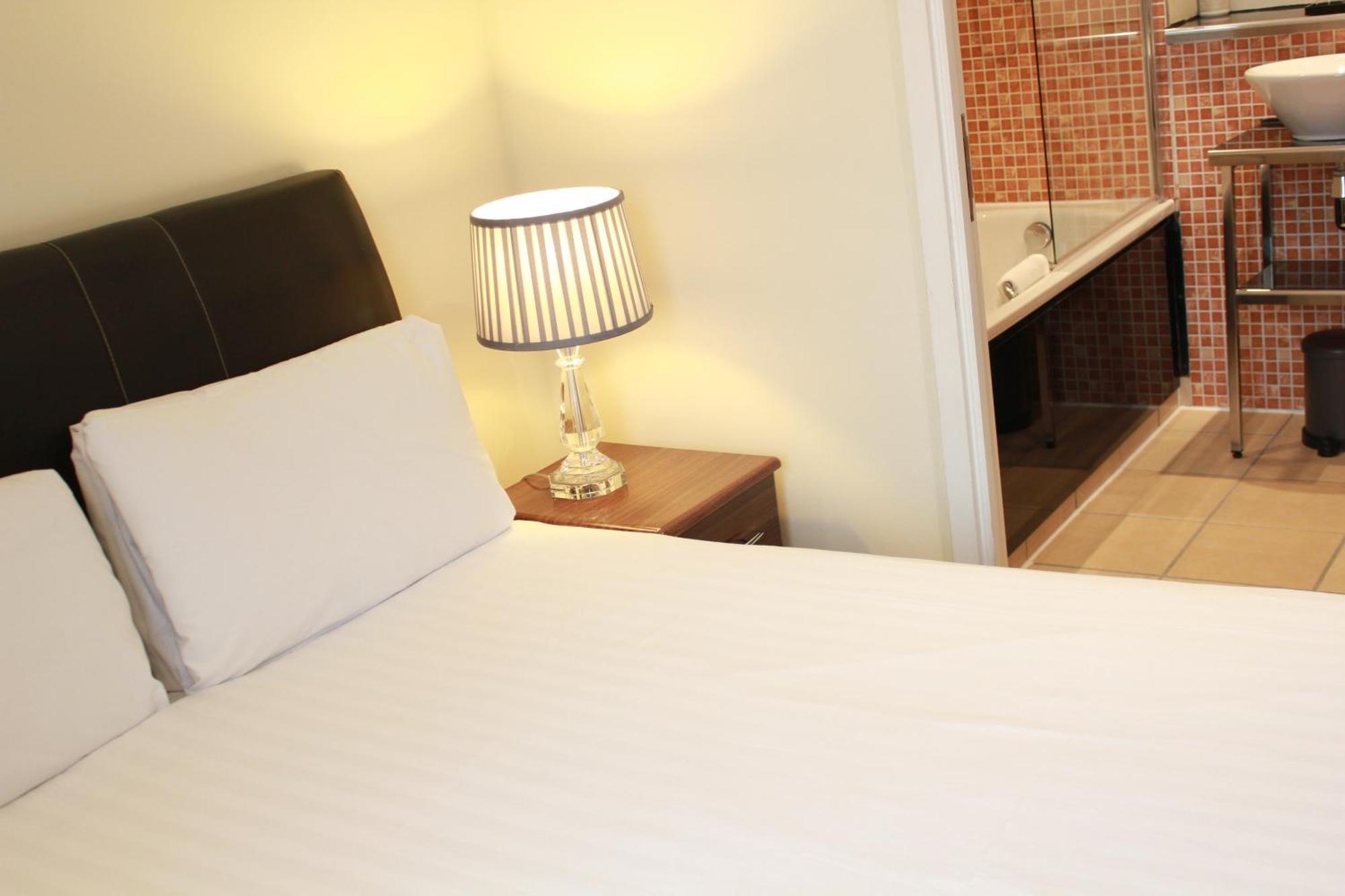 Grand Plaza Serviced London