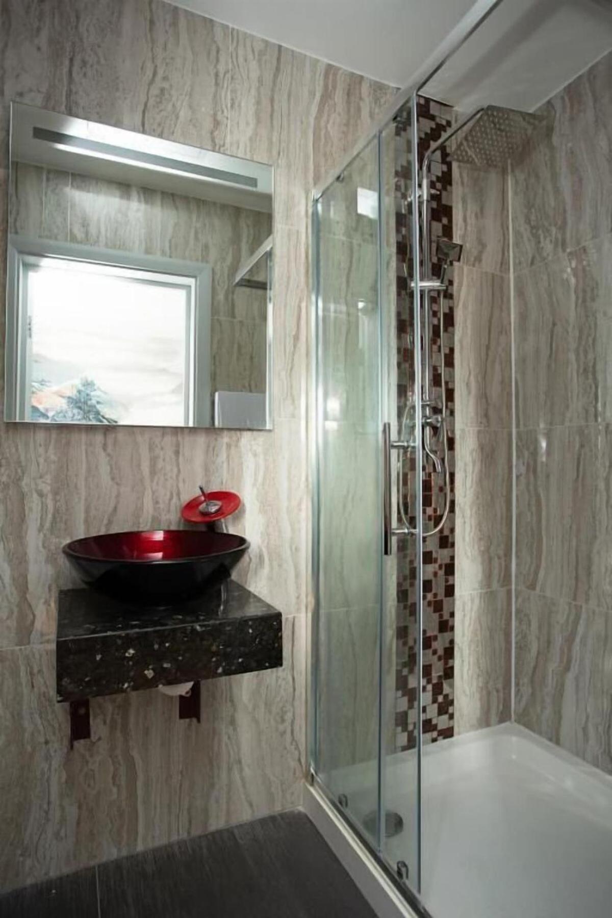 Private Boutique London
