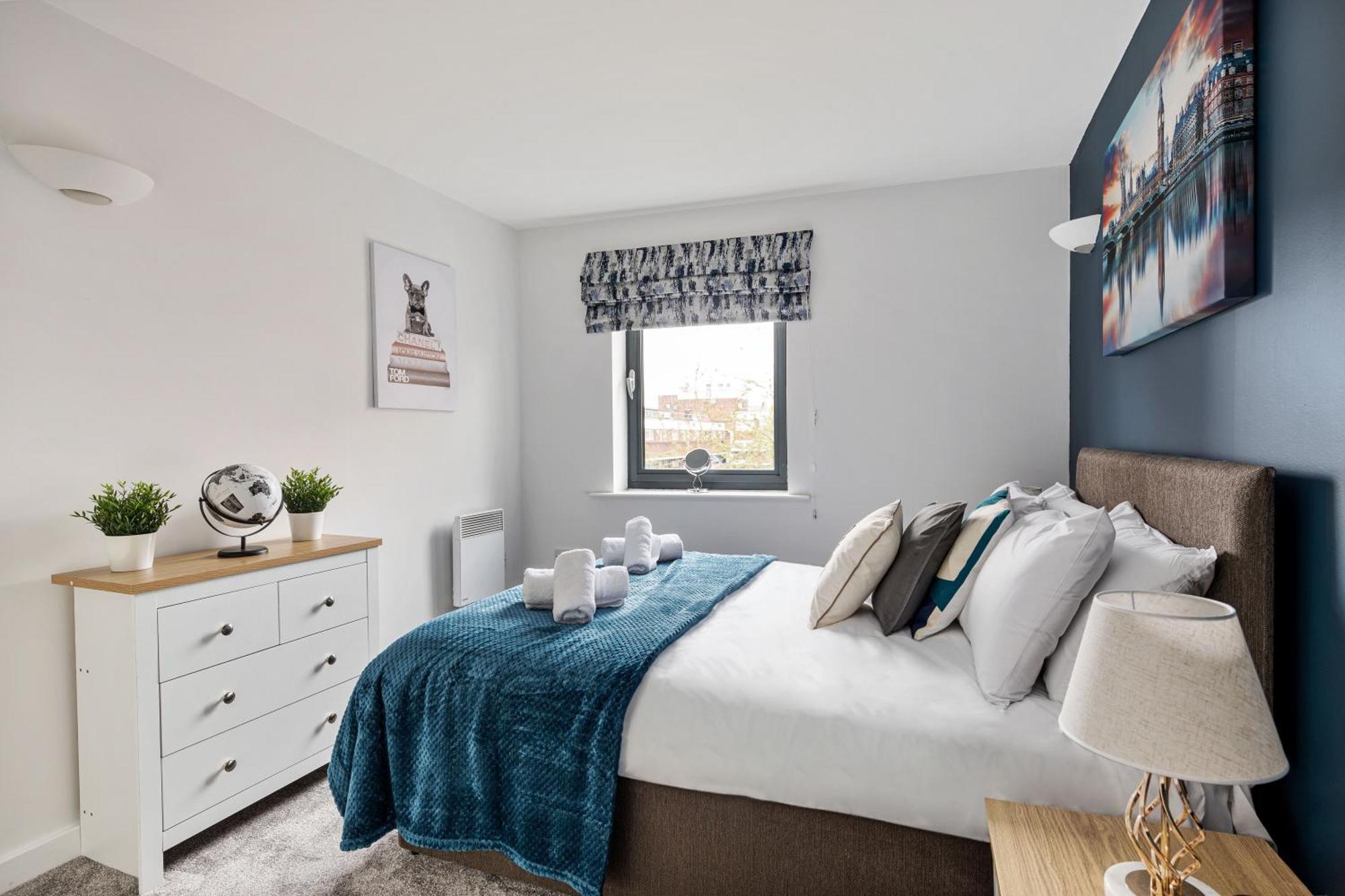 2bed2bath Spacious Modern Near Csm Leilighet London