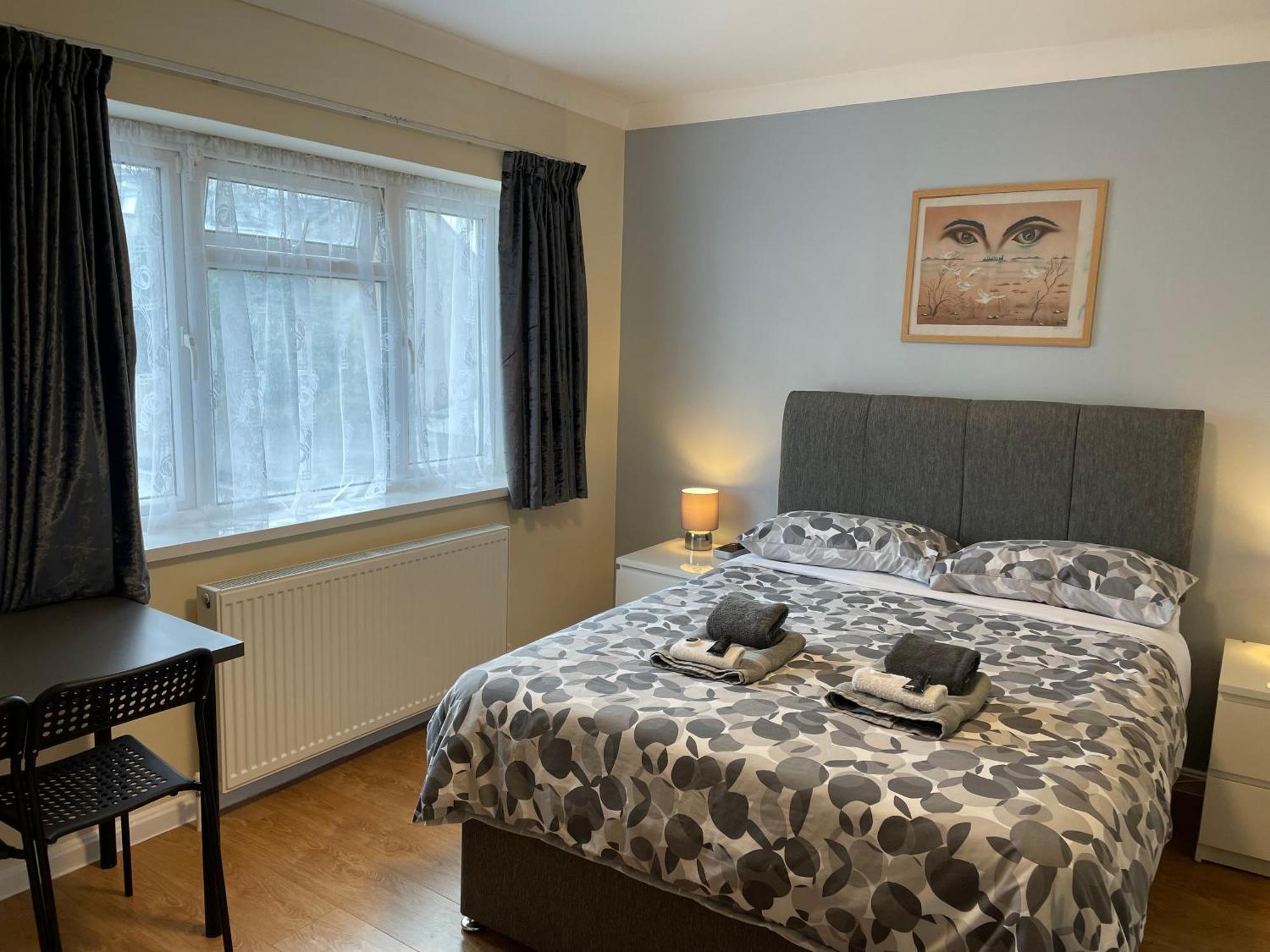 Guest house Kensal