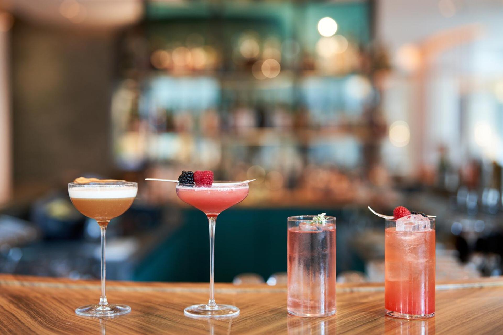 Four Seasons At Park Lane 5*