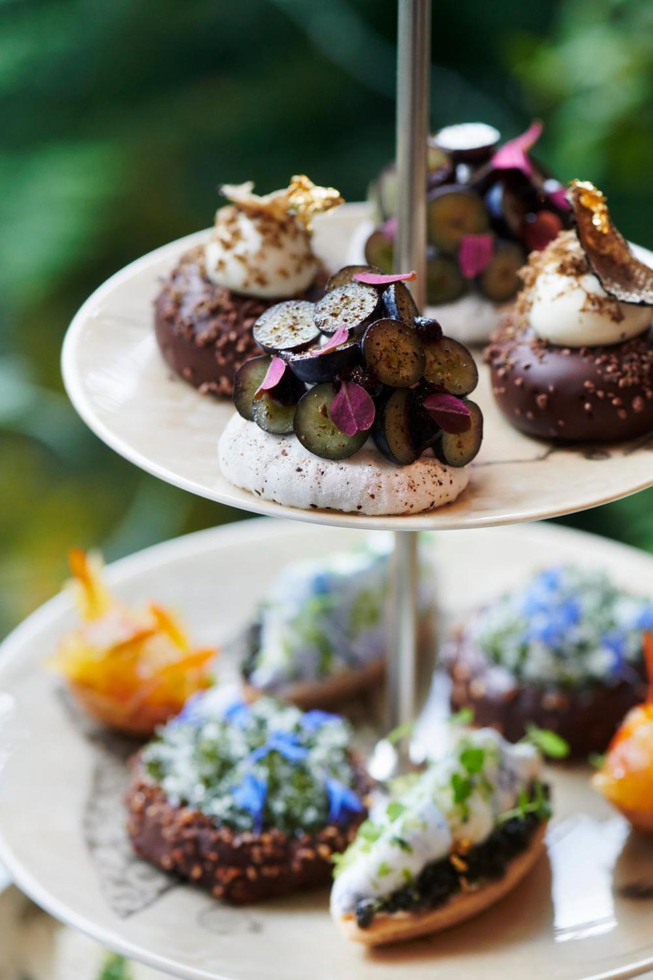 Four Seasons At Park Lane Hotel