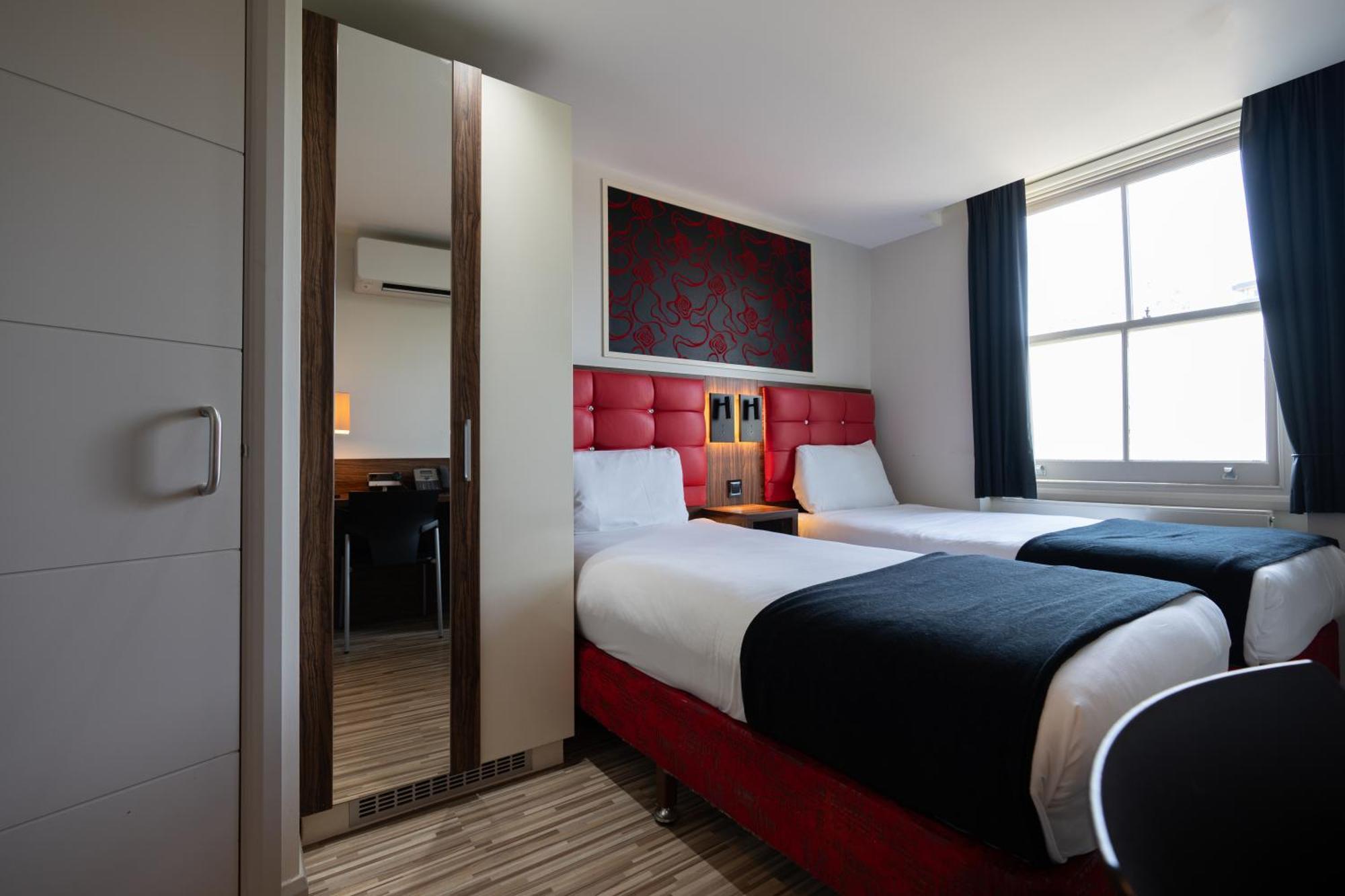 Hotell Simply & London