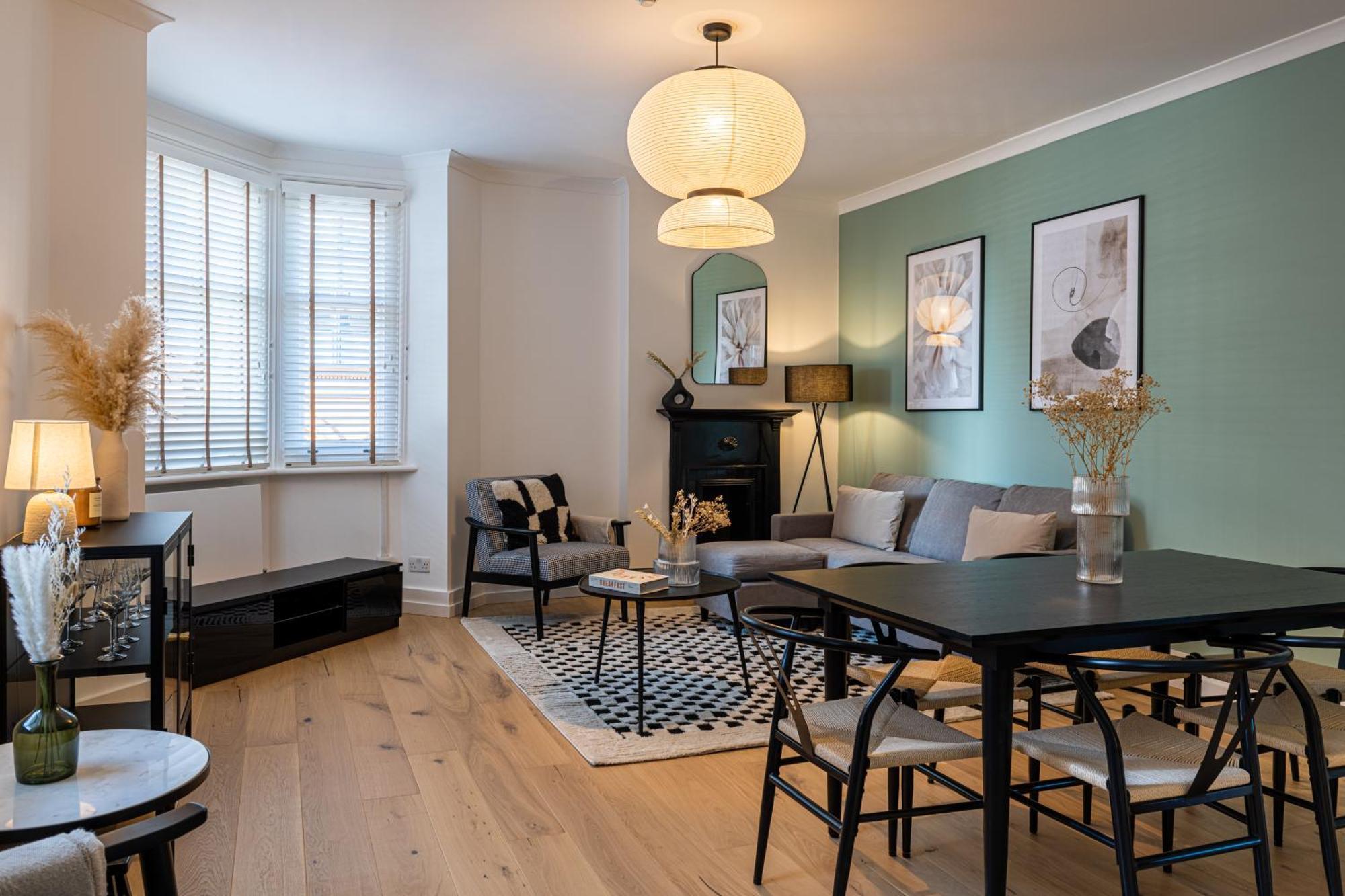 New 3bed With Air Con In Chelsea Apartment *