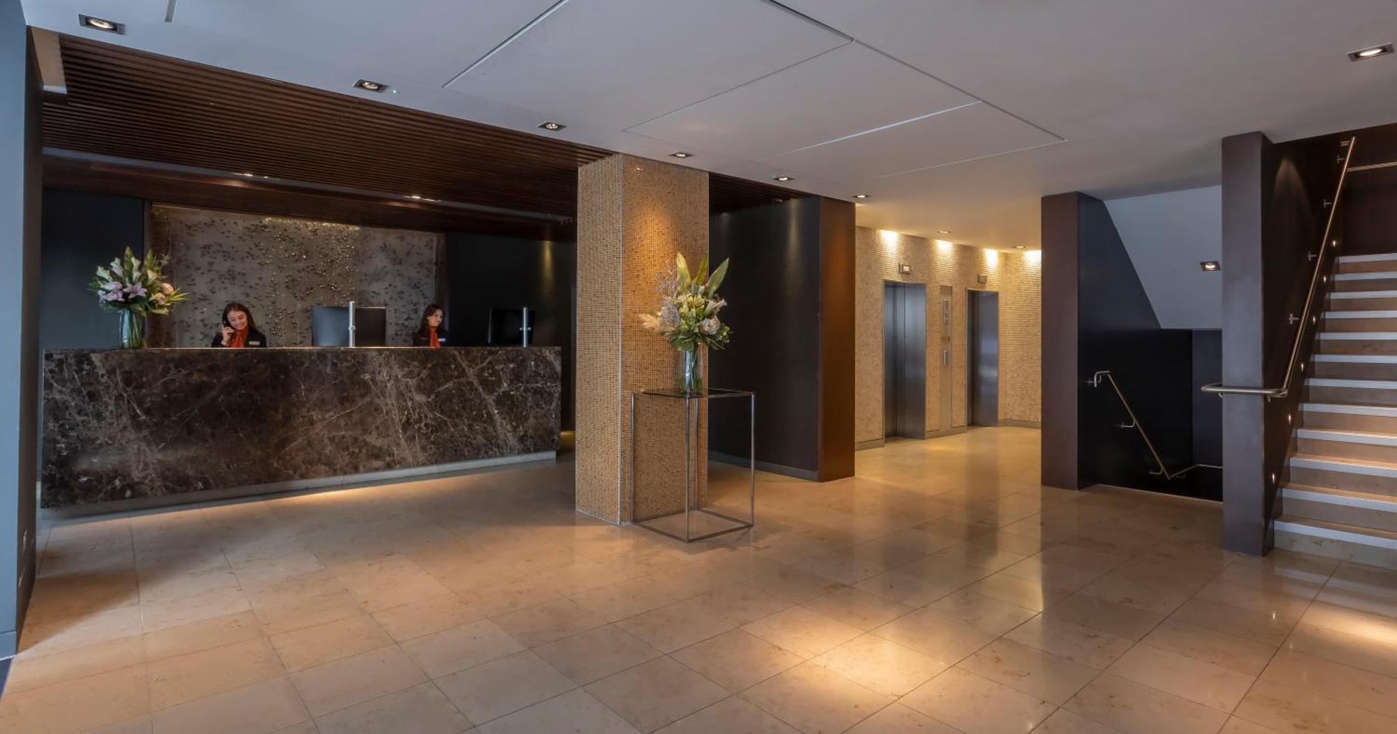 Clayton 4* London