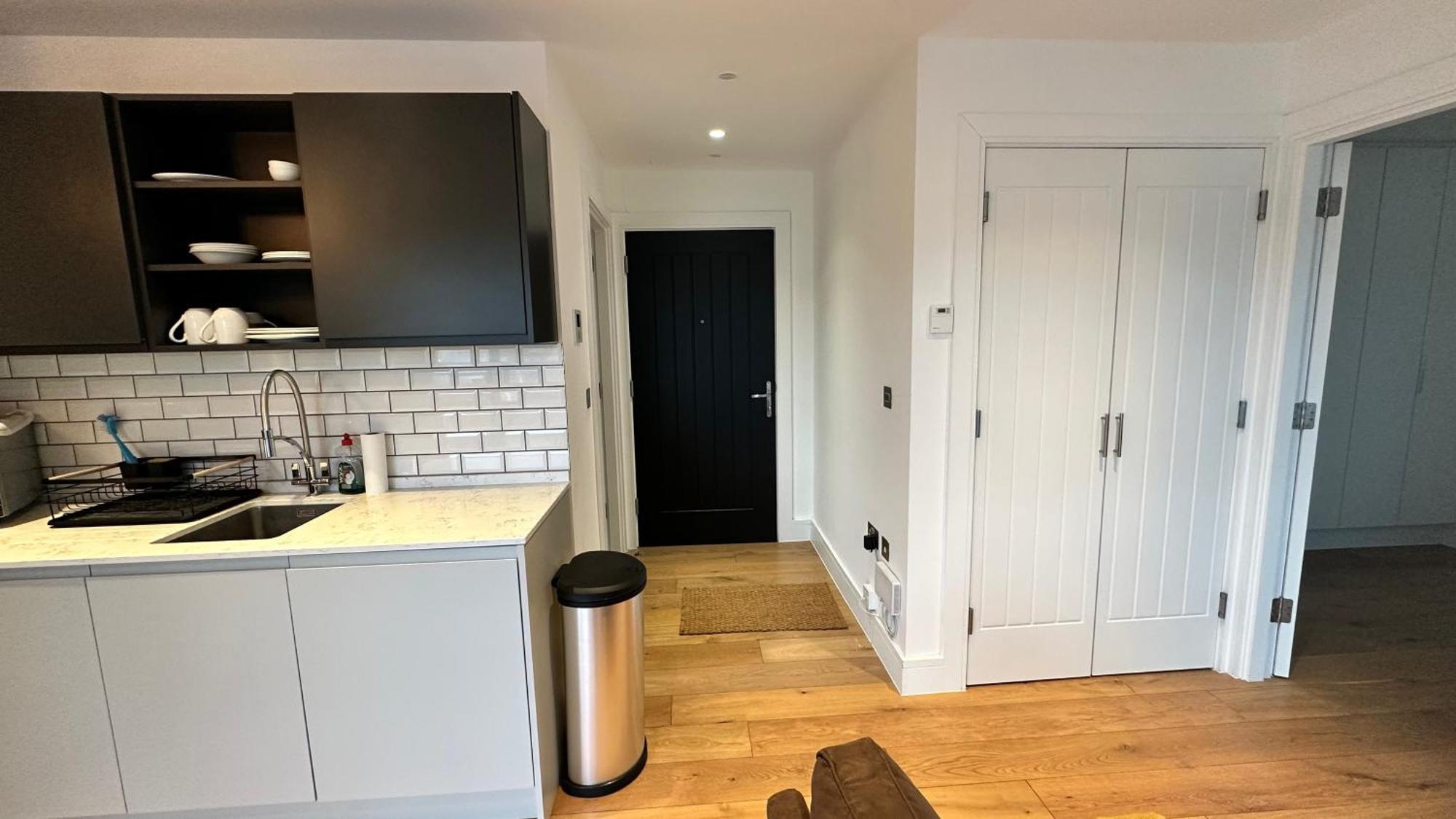 Modern & Stylish 1 Bedroom Flat Appartement *
