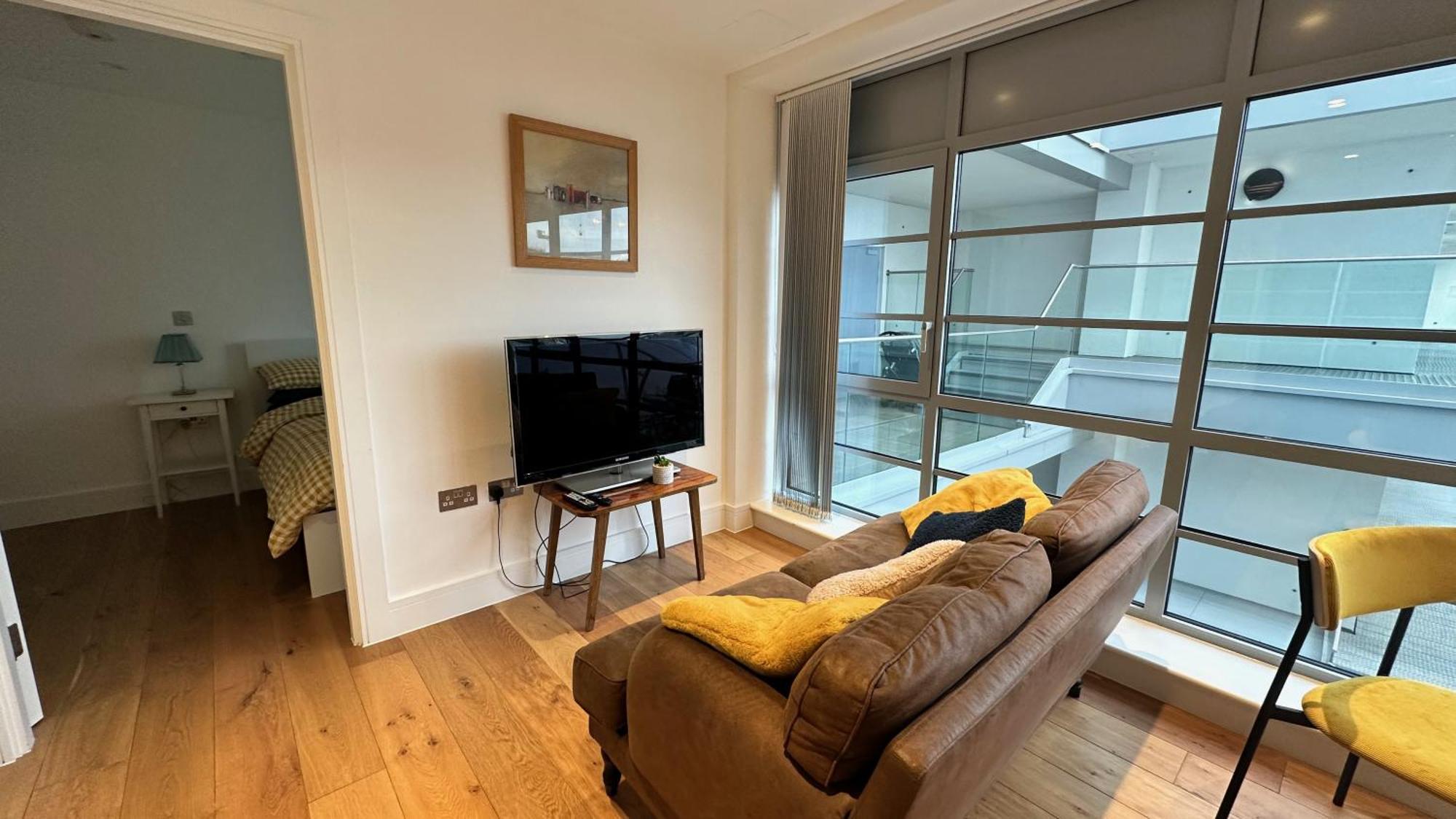 Modern & Stylish 1 Bedroom Flat Appartement Londen