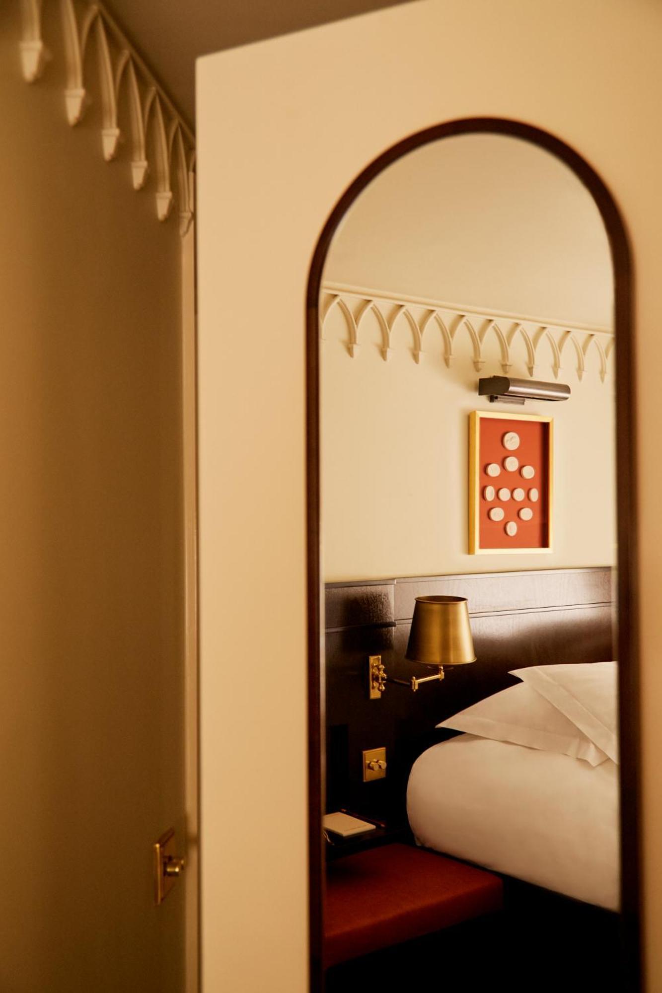Hotel Grand Bellevue