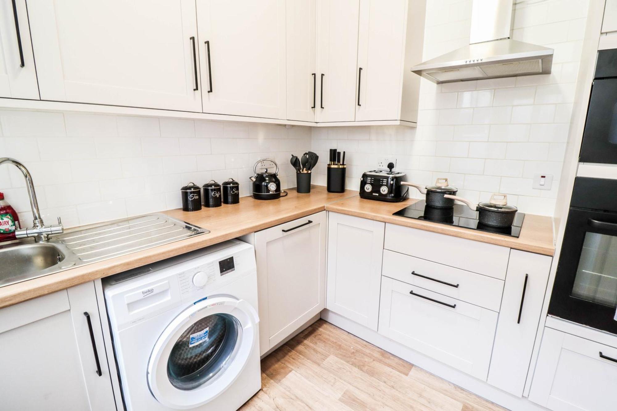 Holiday home Stunning 5 Bed House In Clapham - Free Wifi! London