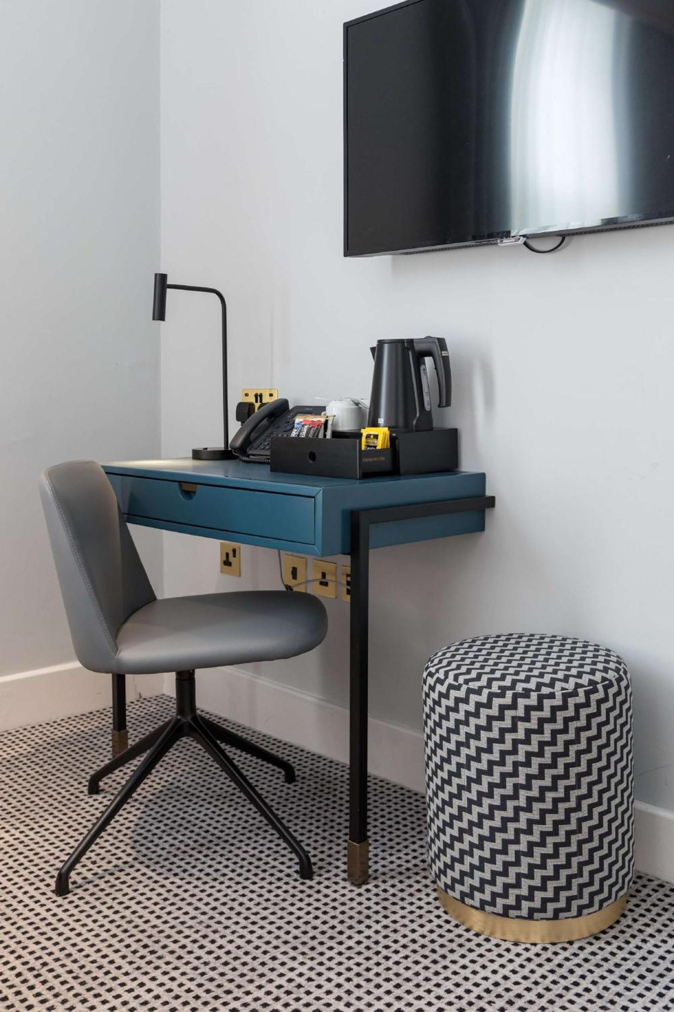 Mornington Kensington, Bw Premier Collection Hotel
