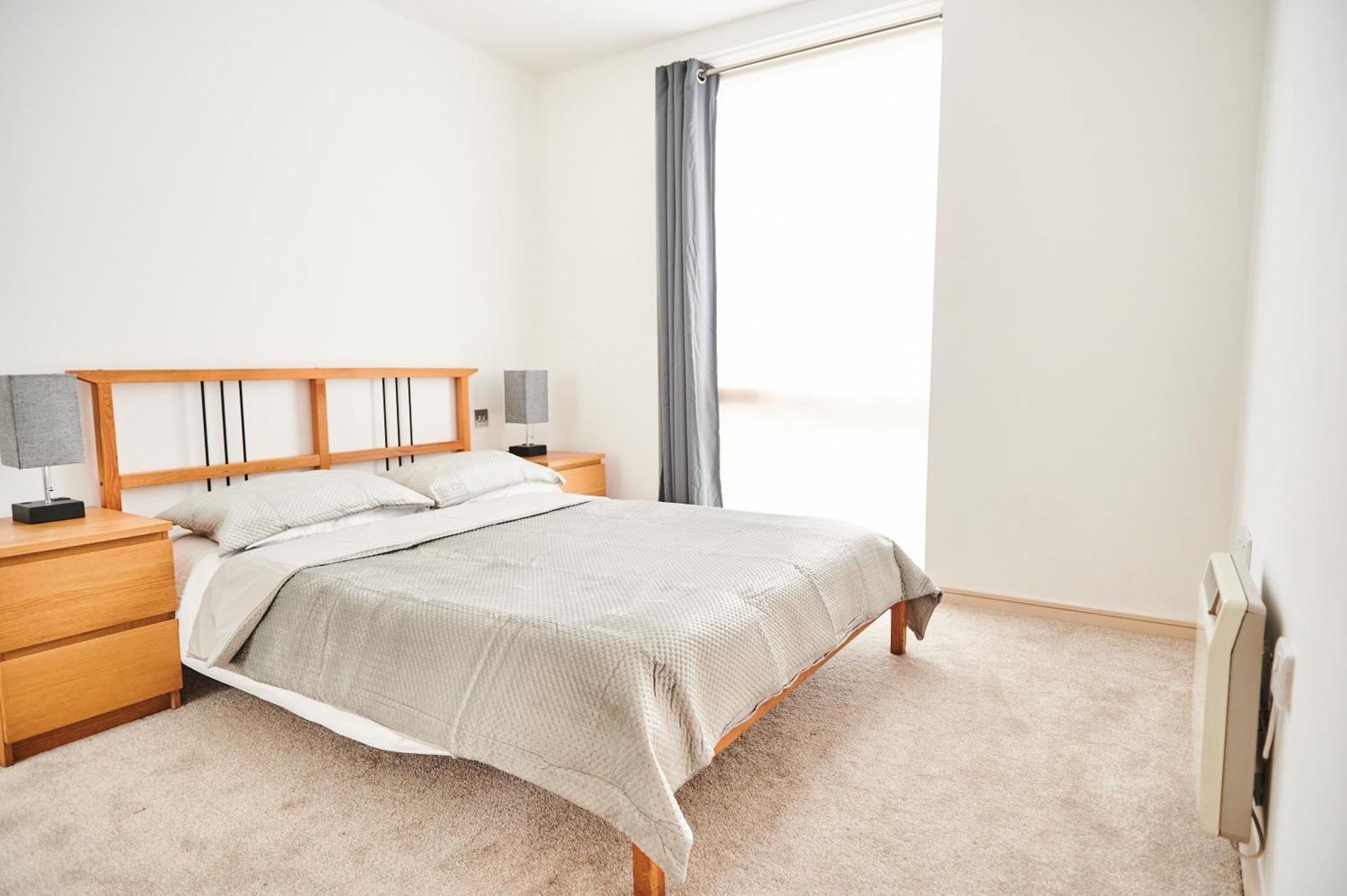 Bright 2 Bedroom Flat In Old Street With Balcony Lejlighed London