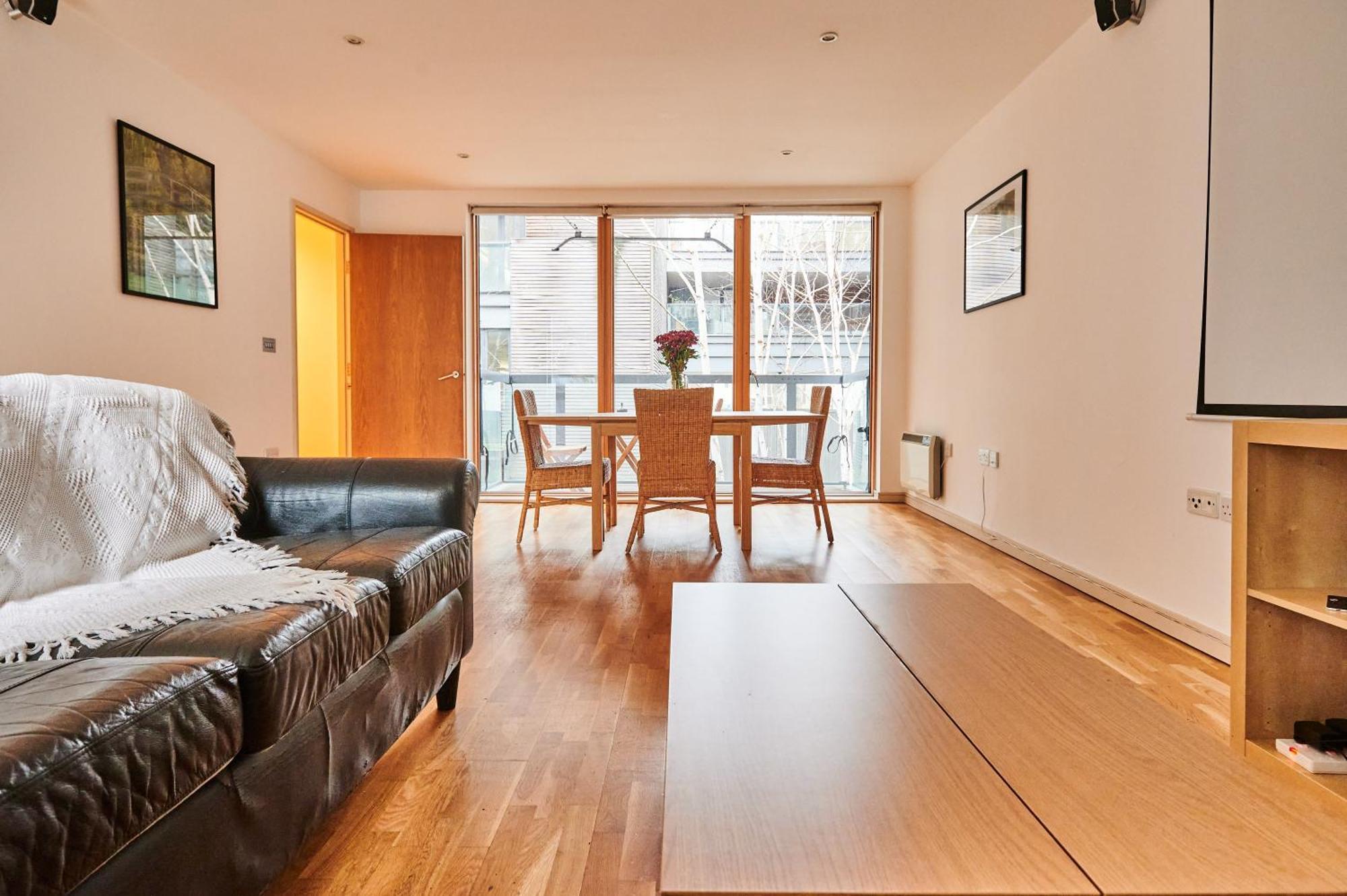 Lejlighed Bright 2 Bedroom Flat In Old Street With Balcony *