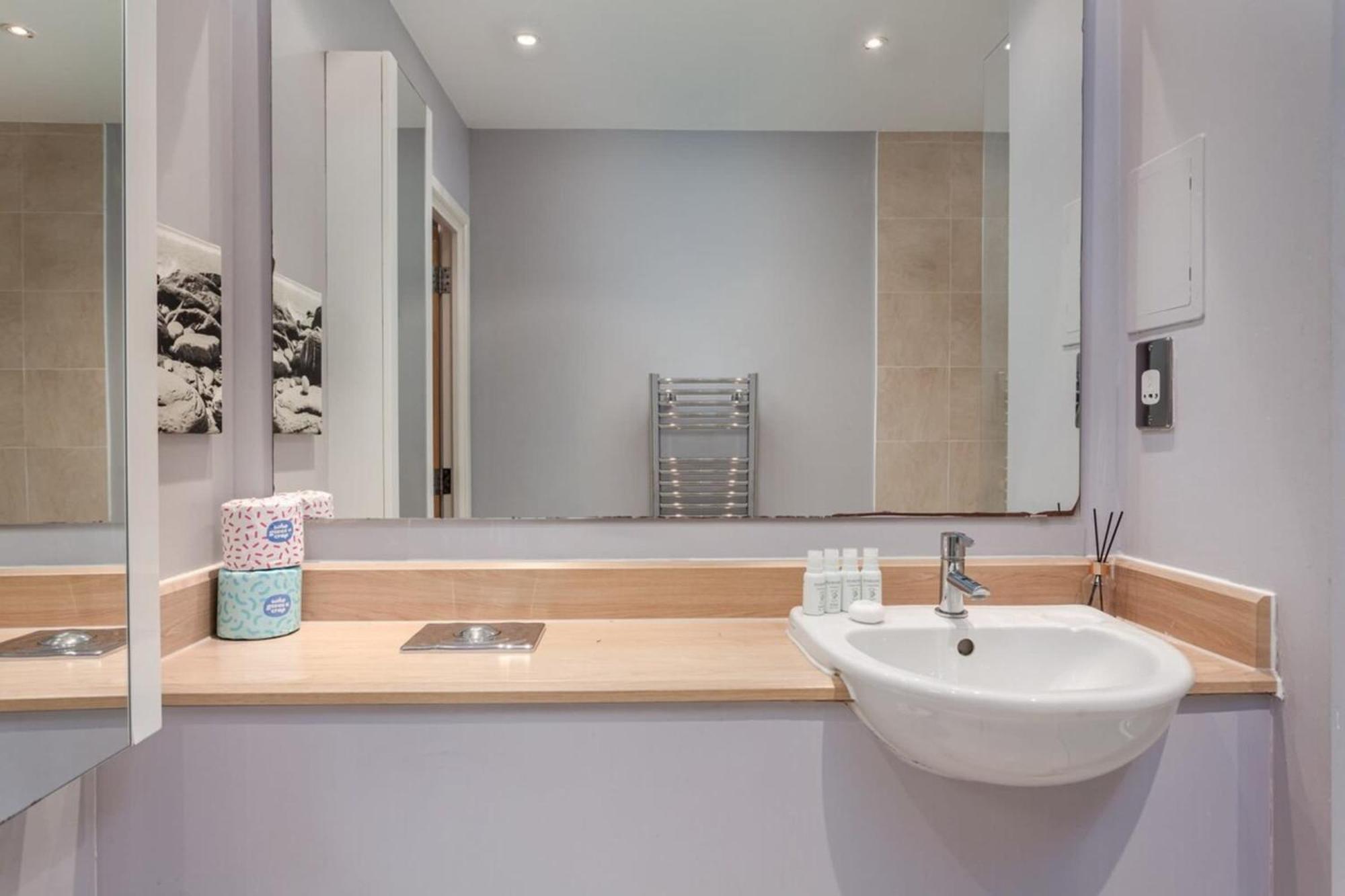 Appartamento Bright And Stylish Kennington Gem *