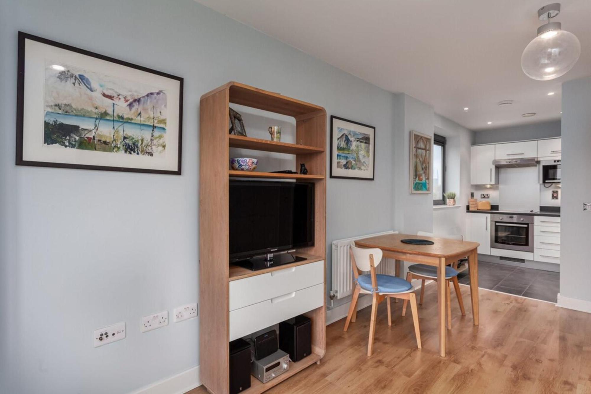 Bright And Stylish Kennington Gem Appartamento *