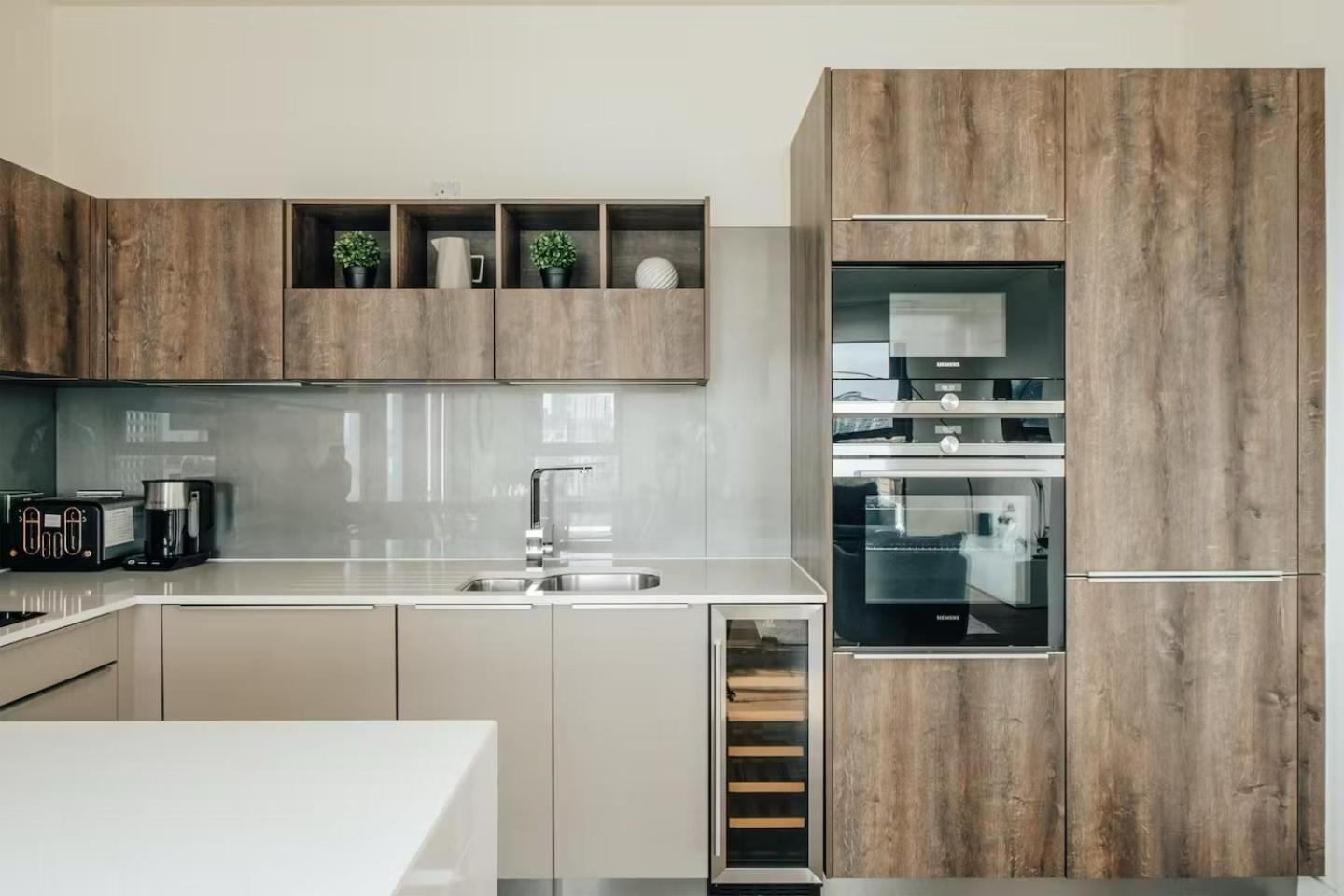 Lejlighed 3 Bedroom Penthouse With Private Terrace, Battersea, Nine Elms London