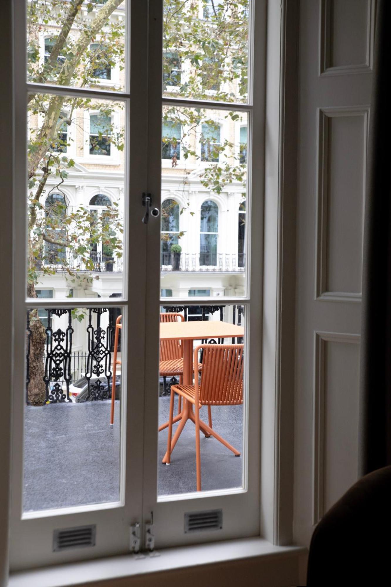 Gulaid House Knightsbridge By Bob W Aparthotel