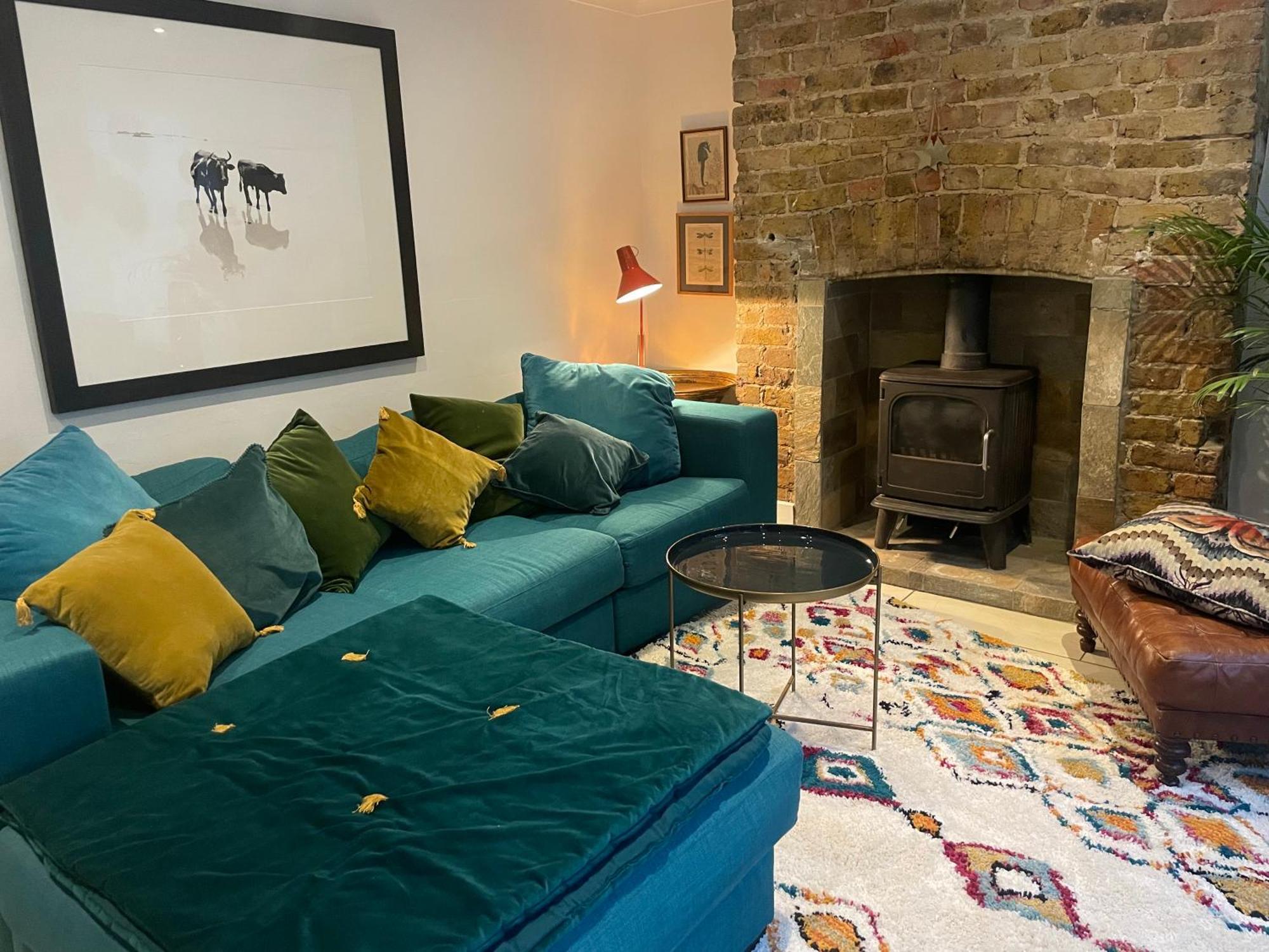 Beautiful Victorian House, Sleeps 12 Ferienhaus London