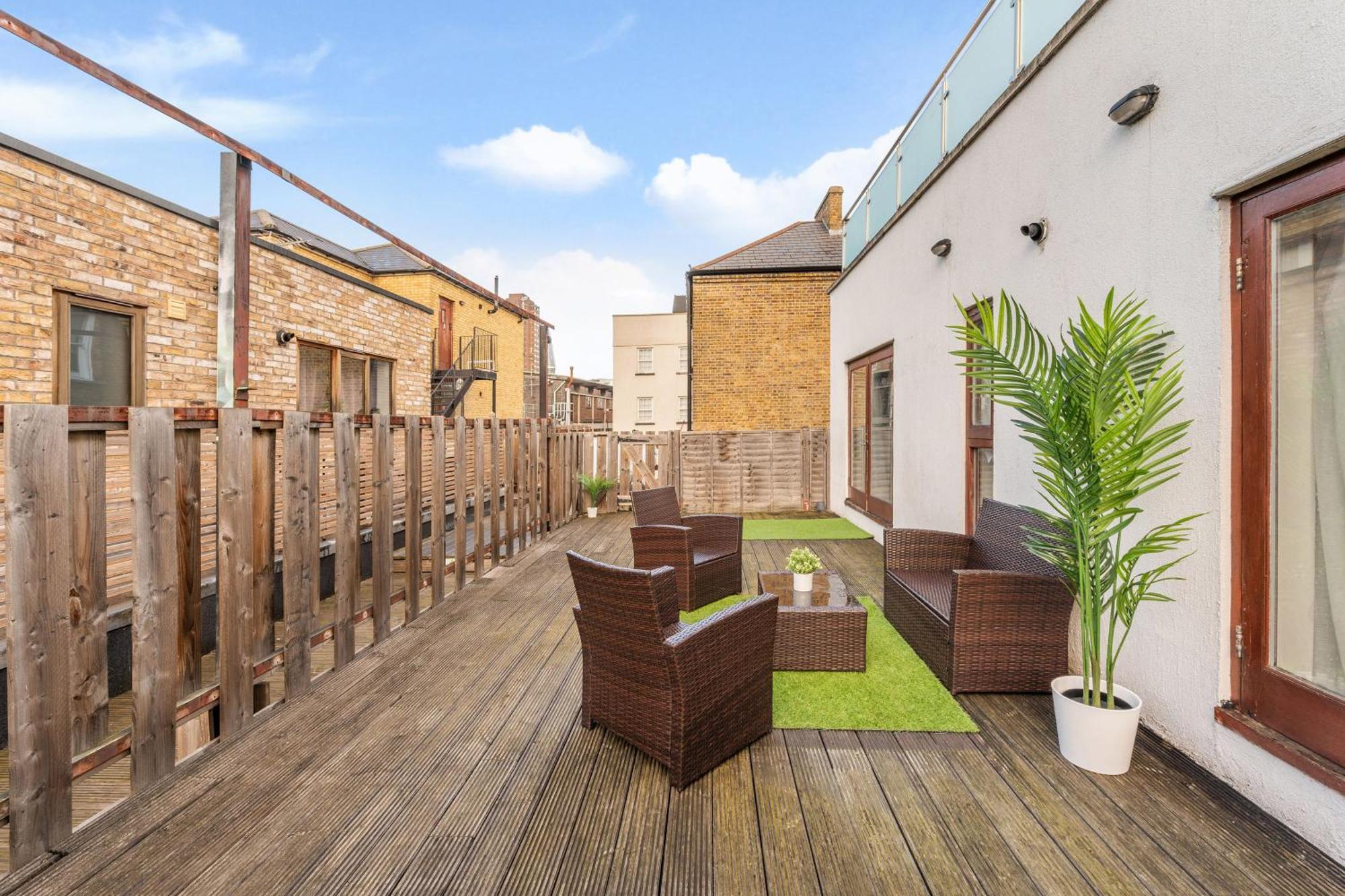 Appartement Waterloo With Large Private Terrace - View Of The Eye - 1 Bedroom 1 Bath *