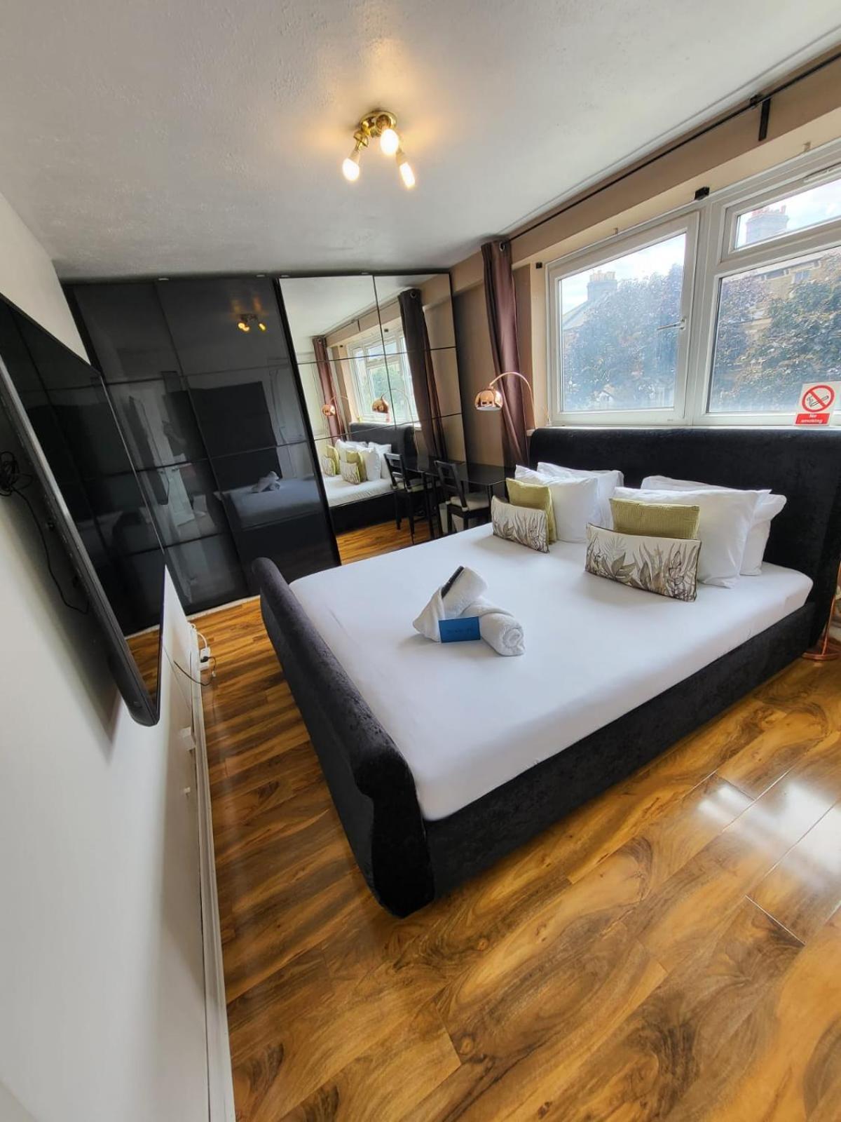 Accommodatie bij particulieren R3 Superking Sized Bed & 75