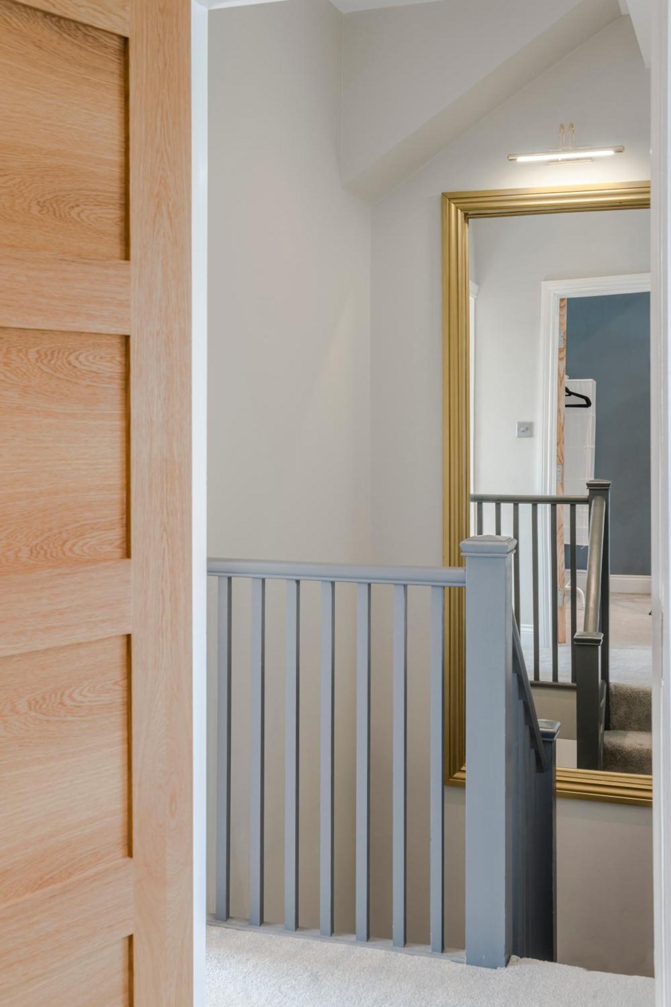 Lägenhet Stunning 3 Bed Duplex In The Heart Of West Hampstead London