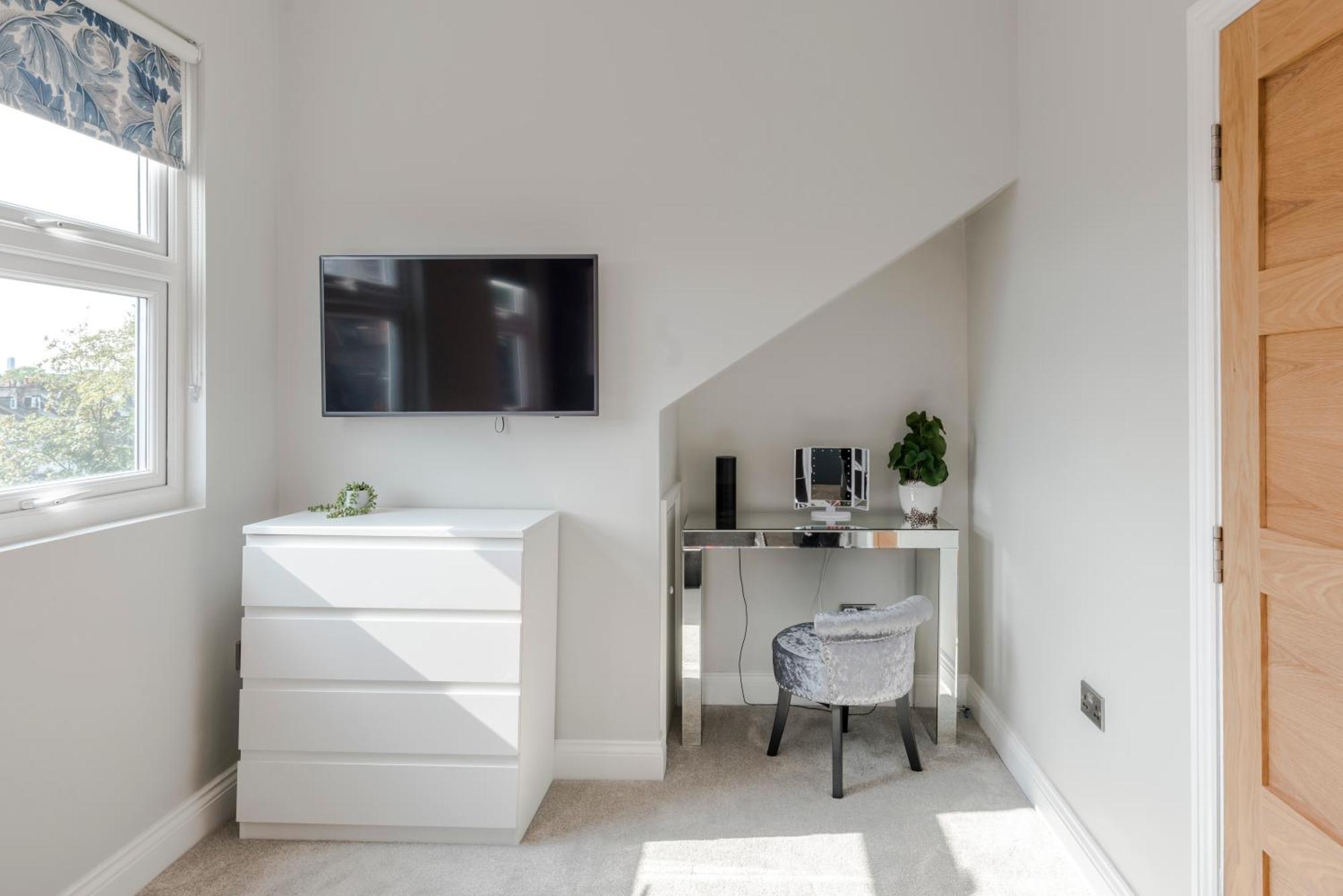 Lägenhet Stunning 3 Bed Duplex In The Heart Of West Hampstead *