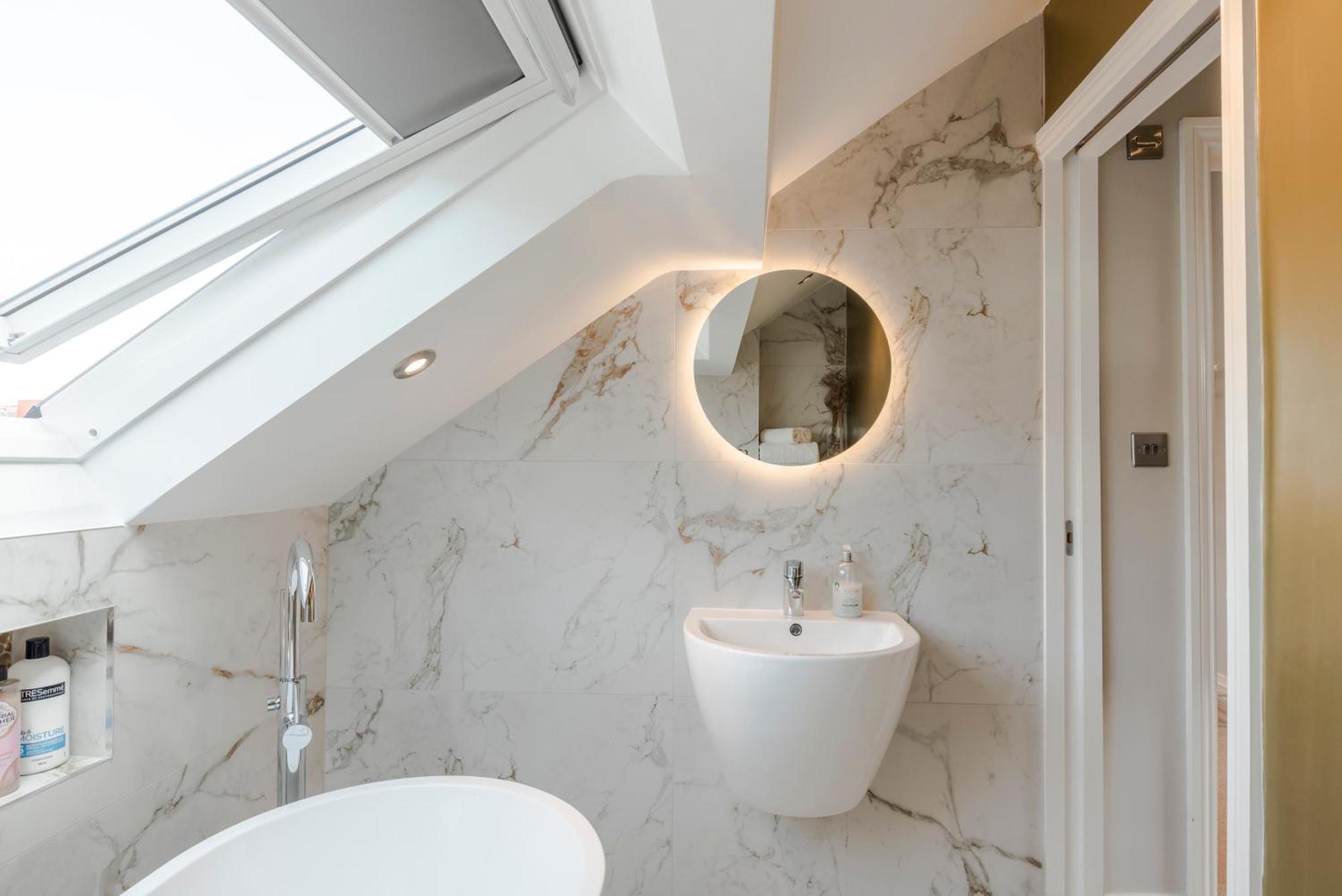 Stunning 3 Bed Duplex In The Heart Of West Hampstead Appartement *