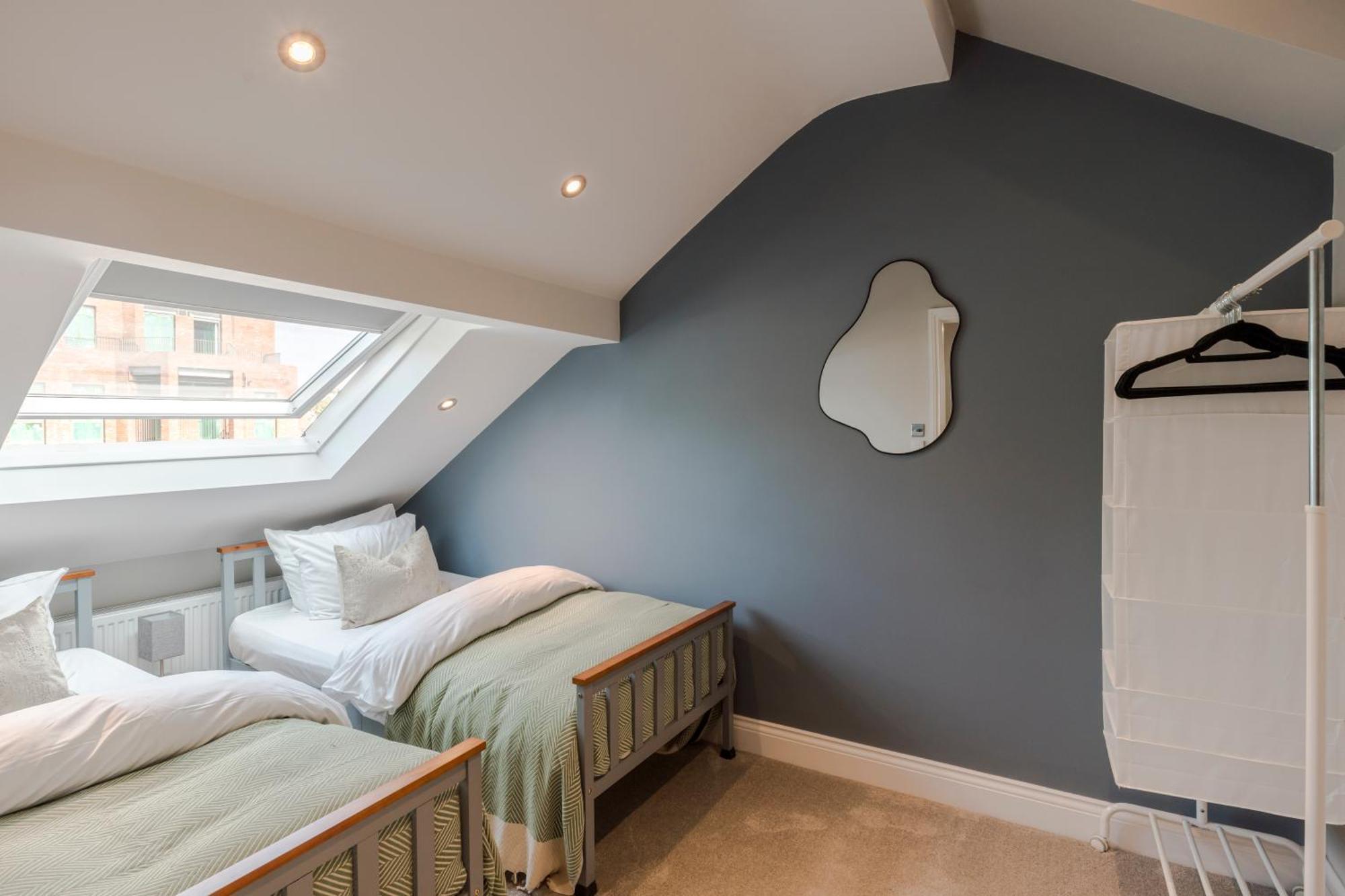 Appartement Stunning 3 Bed Duplex In The Heart Of West Hampstead Londen