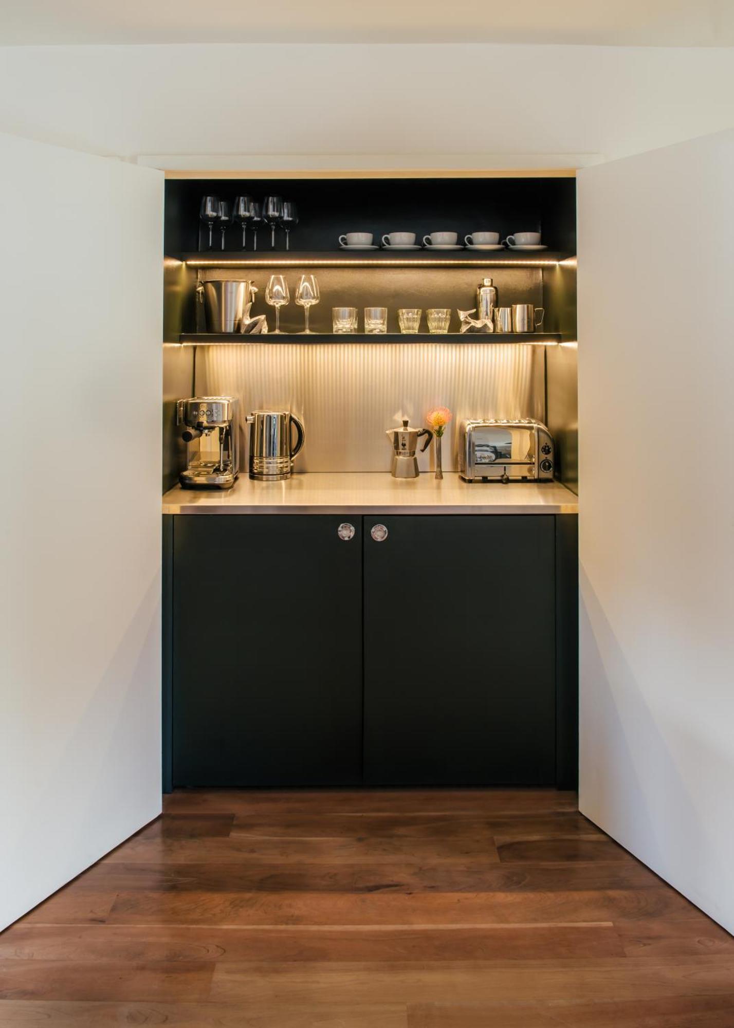 Stylish 1 Bedroom In Covent Garden With Terrace Leilighet London