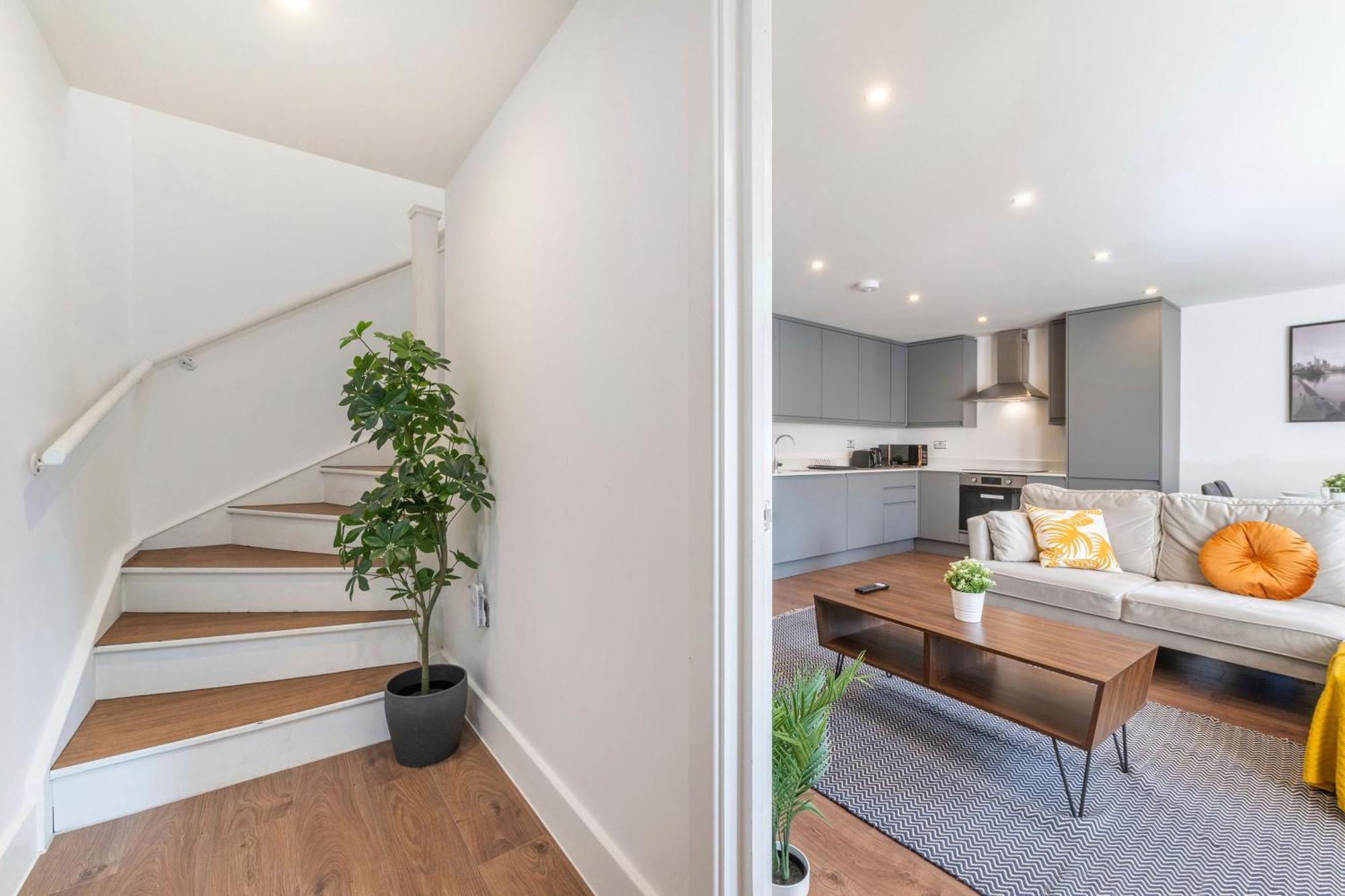 Lägenhet Modern - 2 Bedrooms 2 Bath - Battersea, Vauxhall & Nine Elms Station