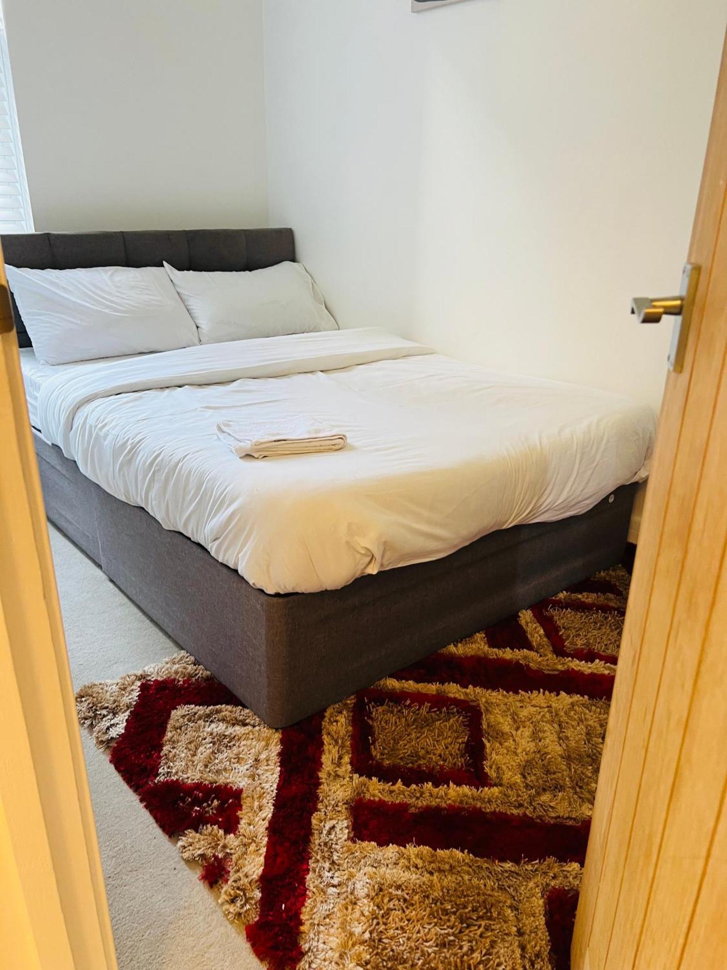 Spacious 2 Bedroom In Woolwich Arsenal Leilighet *