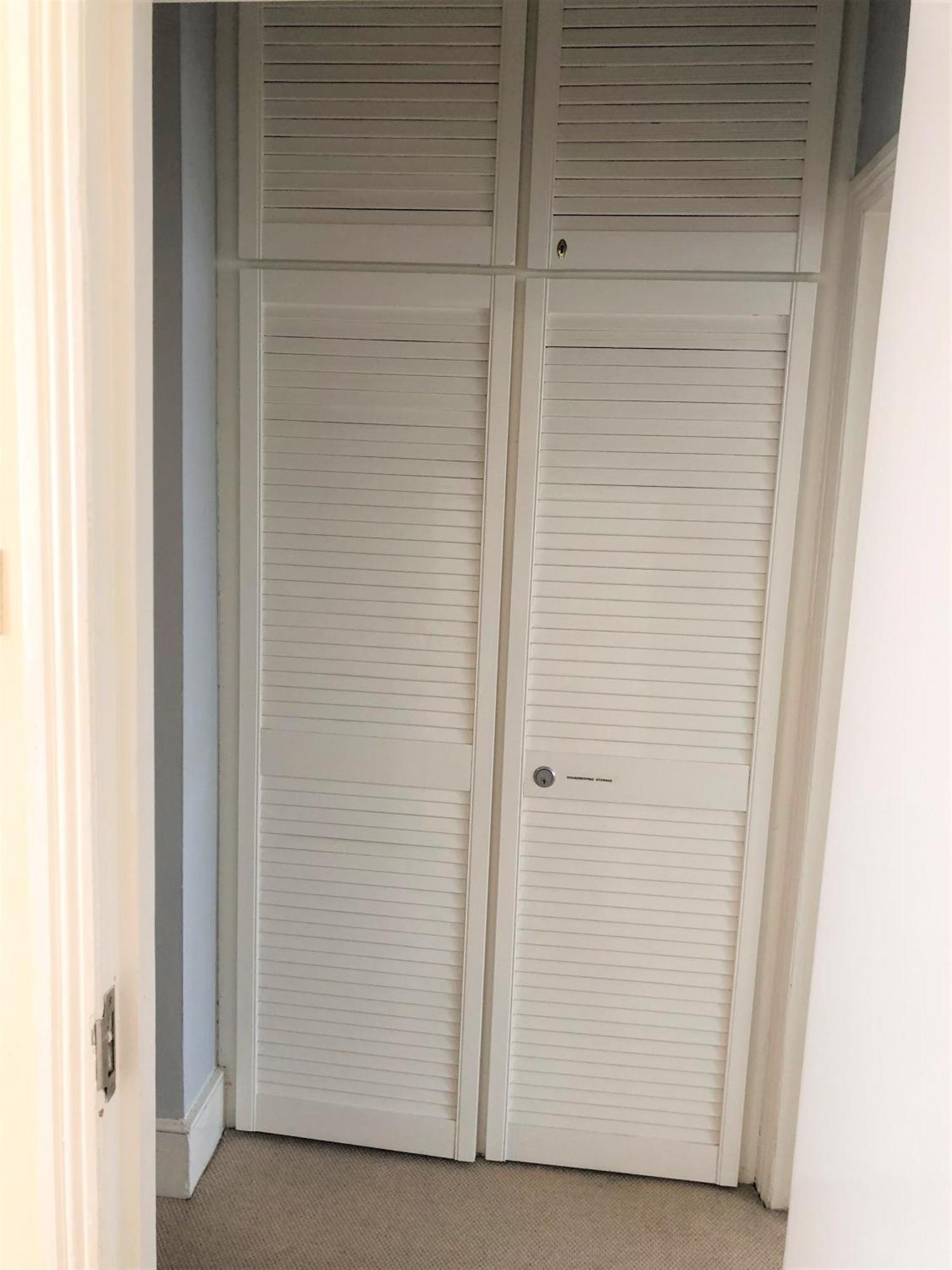 Appartement Spacious West 2 Bedroom Londen