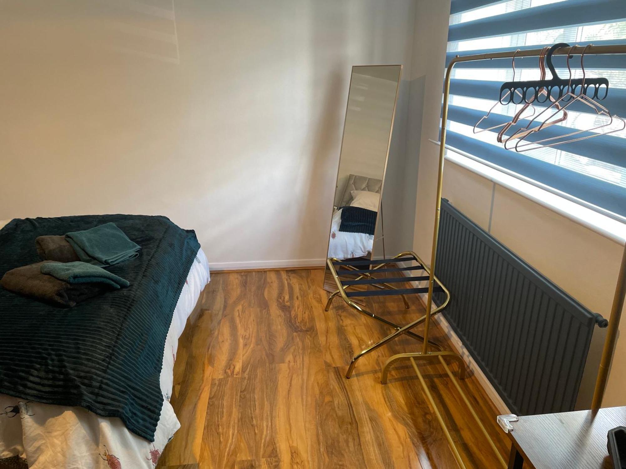 Elegant 2 Bedroom Flat In Chiswick Near Tube Stations Lejlighed