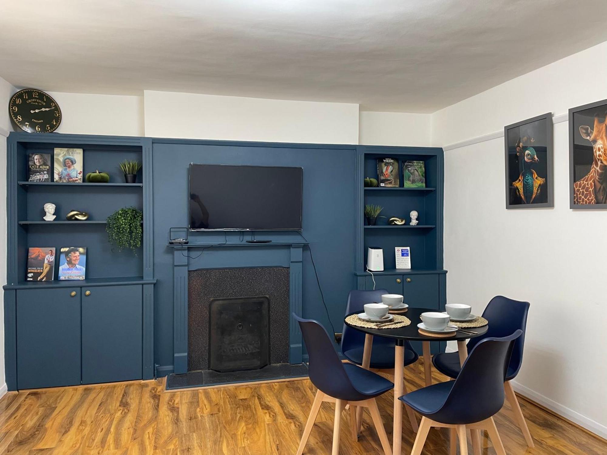 Elegant 2 Bedroom Flat In Chiswick Near Tube Stations Lejlighed