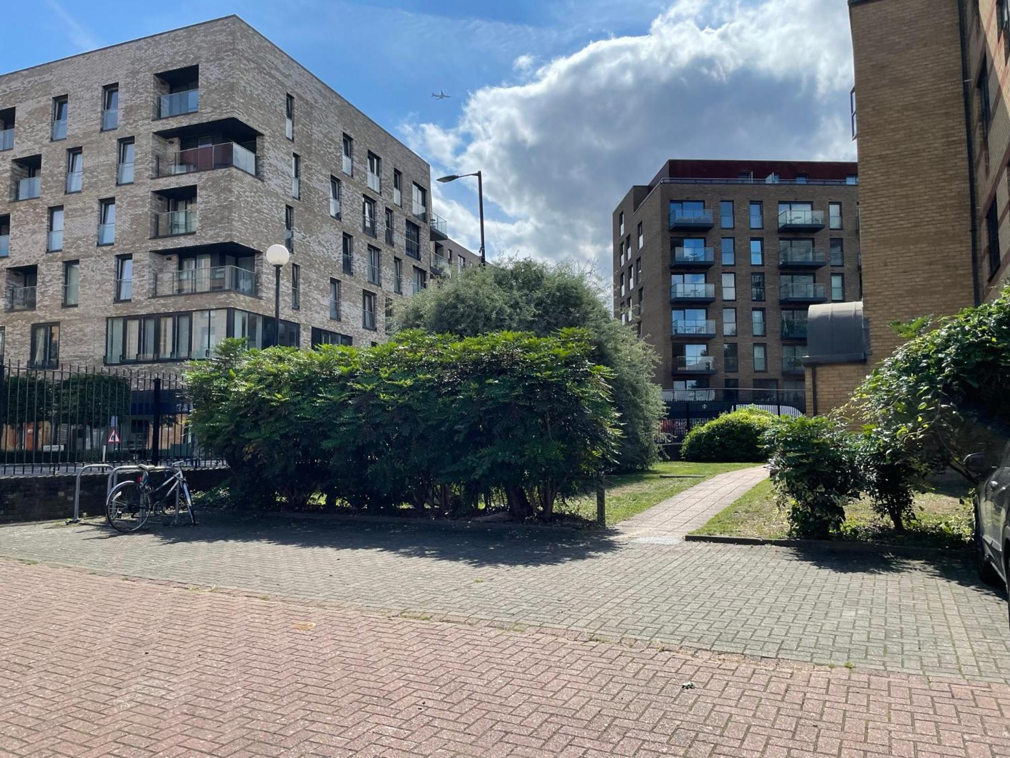 Surrey Docks Se16 Near Canada Water N Easy Access Canary Wharf Lägenhet *