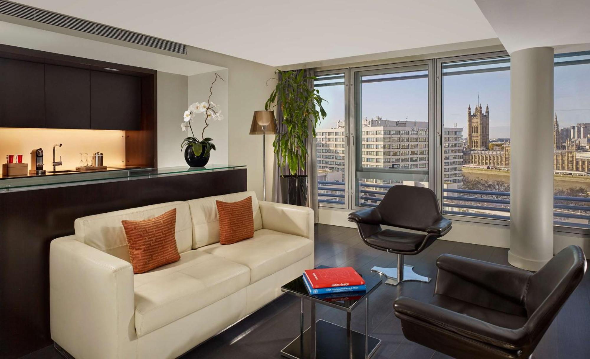 Hotel Park Plaza Westminster Bridge 4*
