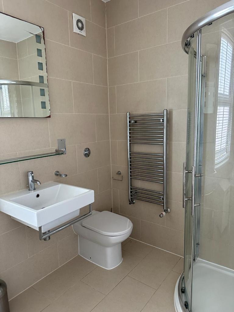 Spacious City Eye, Westminster, Big Ben, Vauxhall Station * London