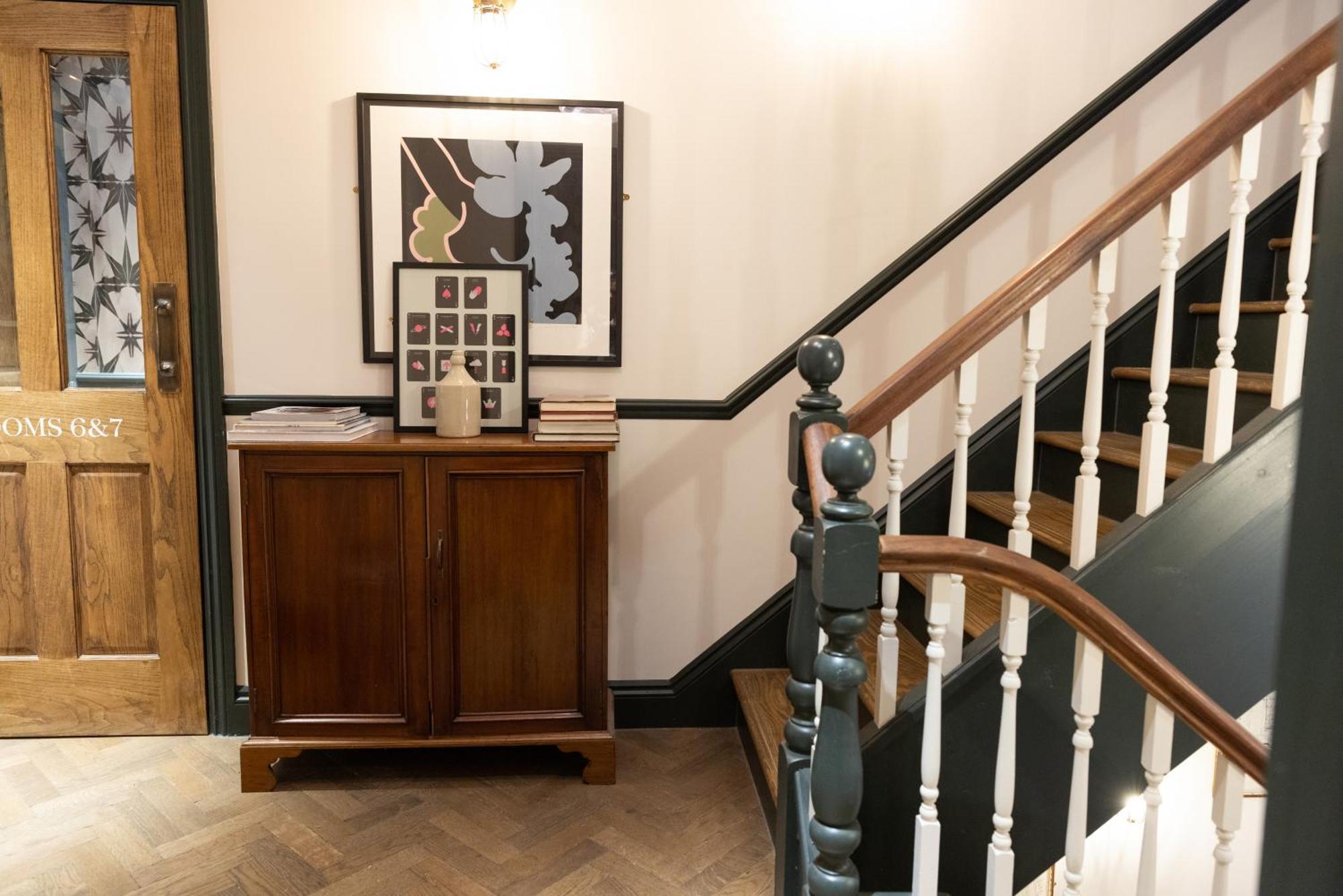 The Knight Of Nottinghill Hotell
