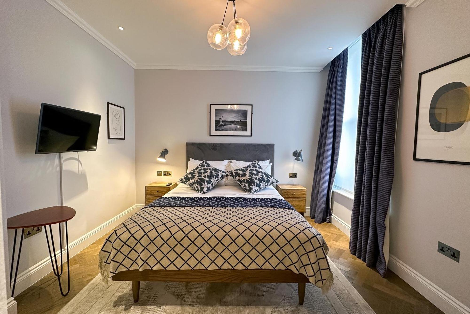 The Knight Of Nottinghill Hotell