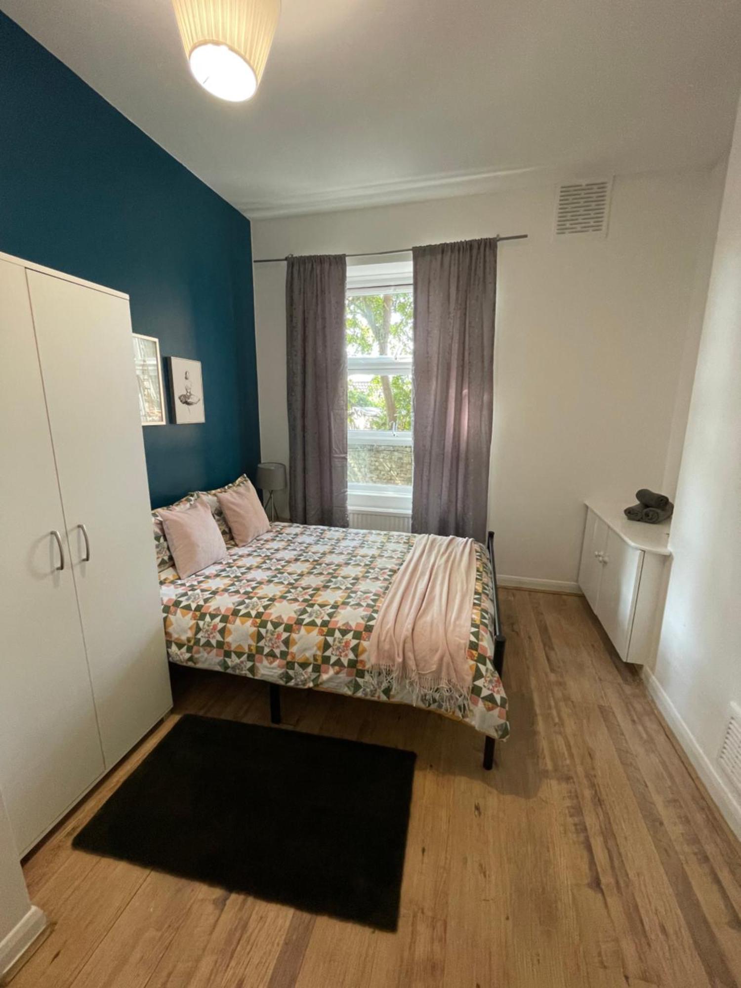 Contemporary Private Near Central * Londen