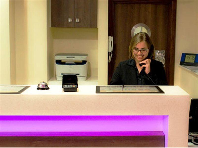 Hotel Holiday Express - Vauxhall Nine Elms, An Ihg 3*