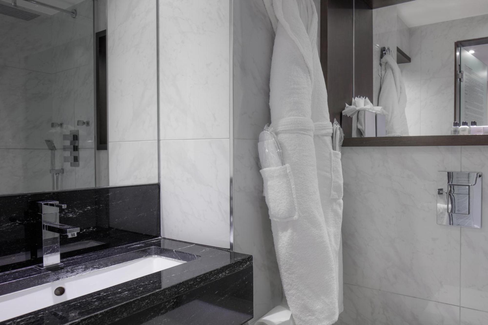 Hotel Doubletree By Hilton - Greenwich 4*