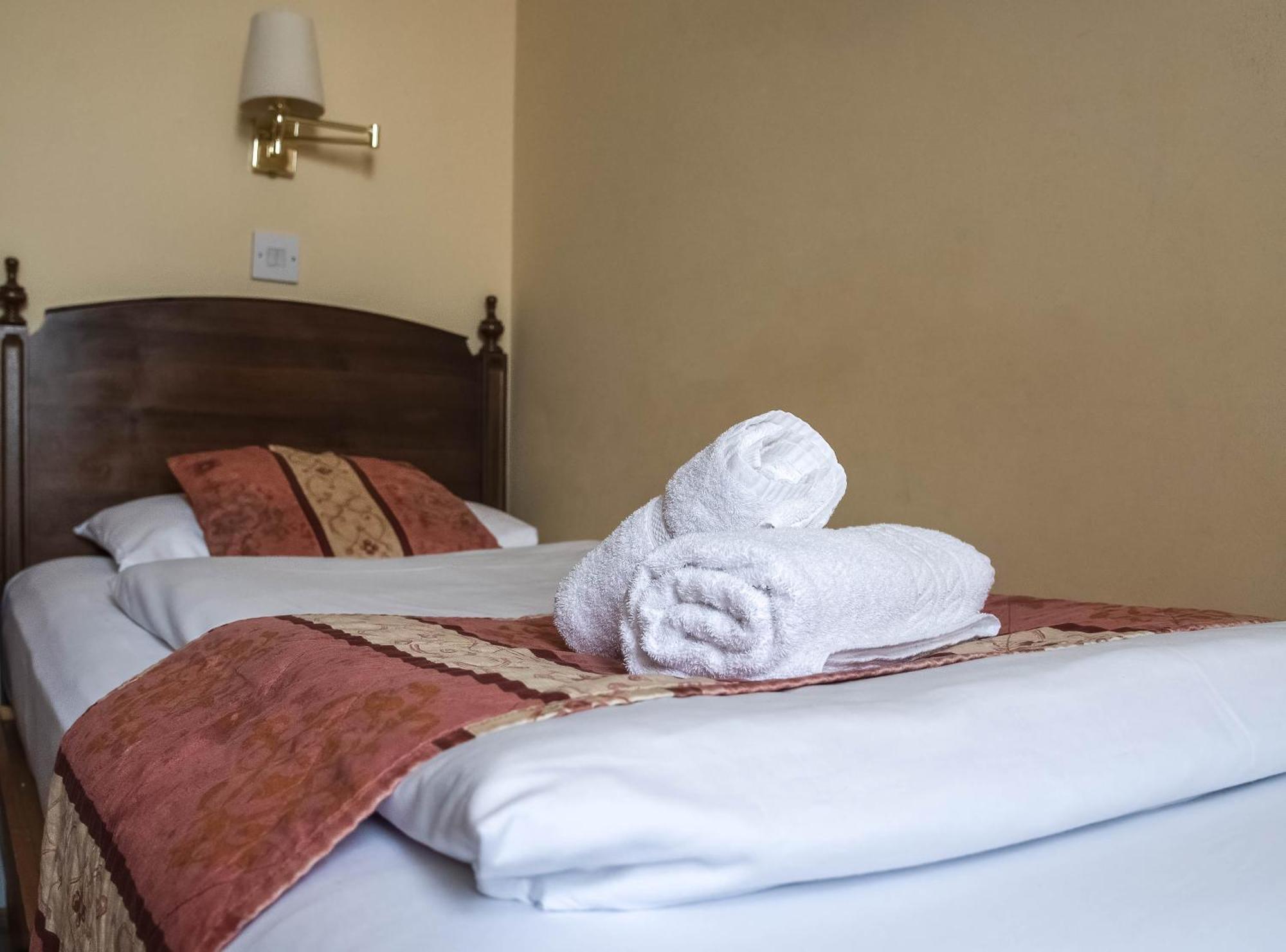 Hotel Dolphin