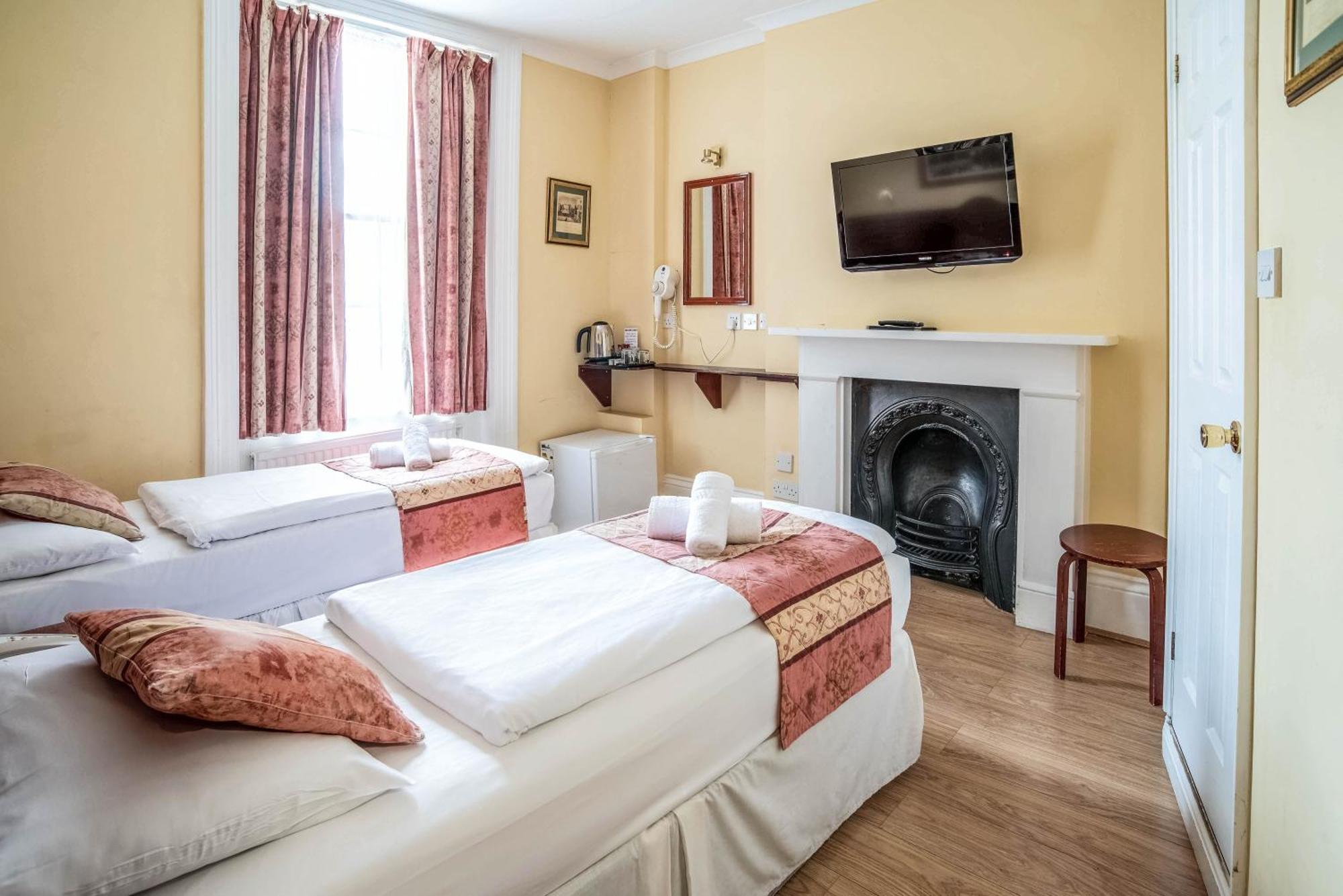 Shakespeare Hotell 3*