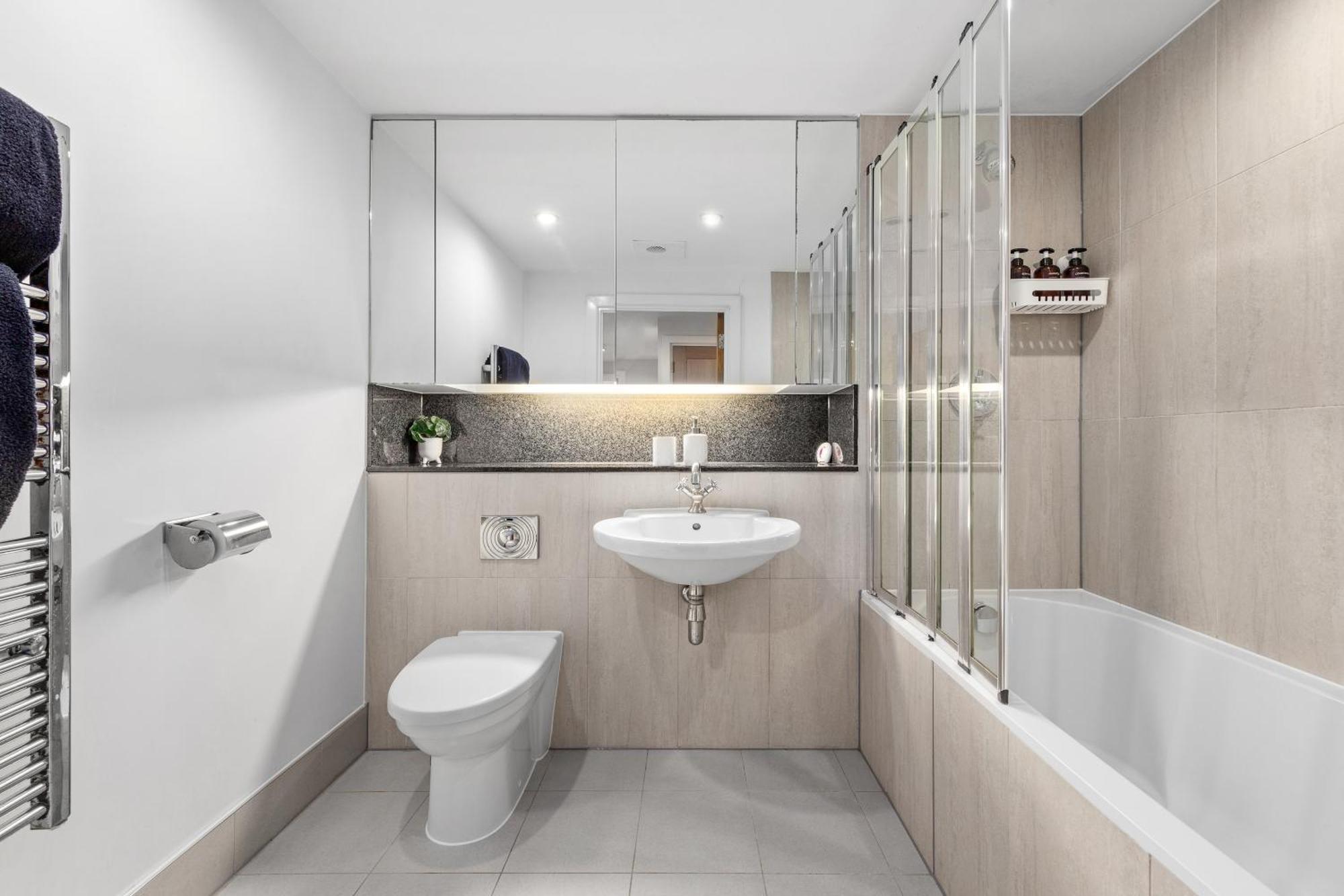Appartamento Vauxhall Large 2bedroom With Amazing River View Panoramic Balcony Londra
